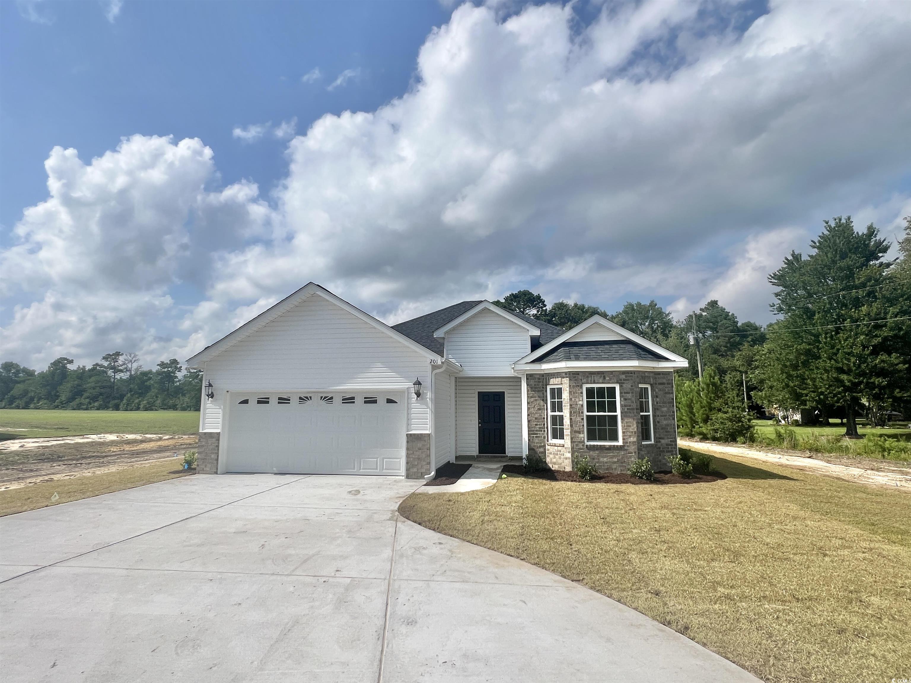201 Norris Ln Loris, SC 29569