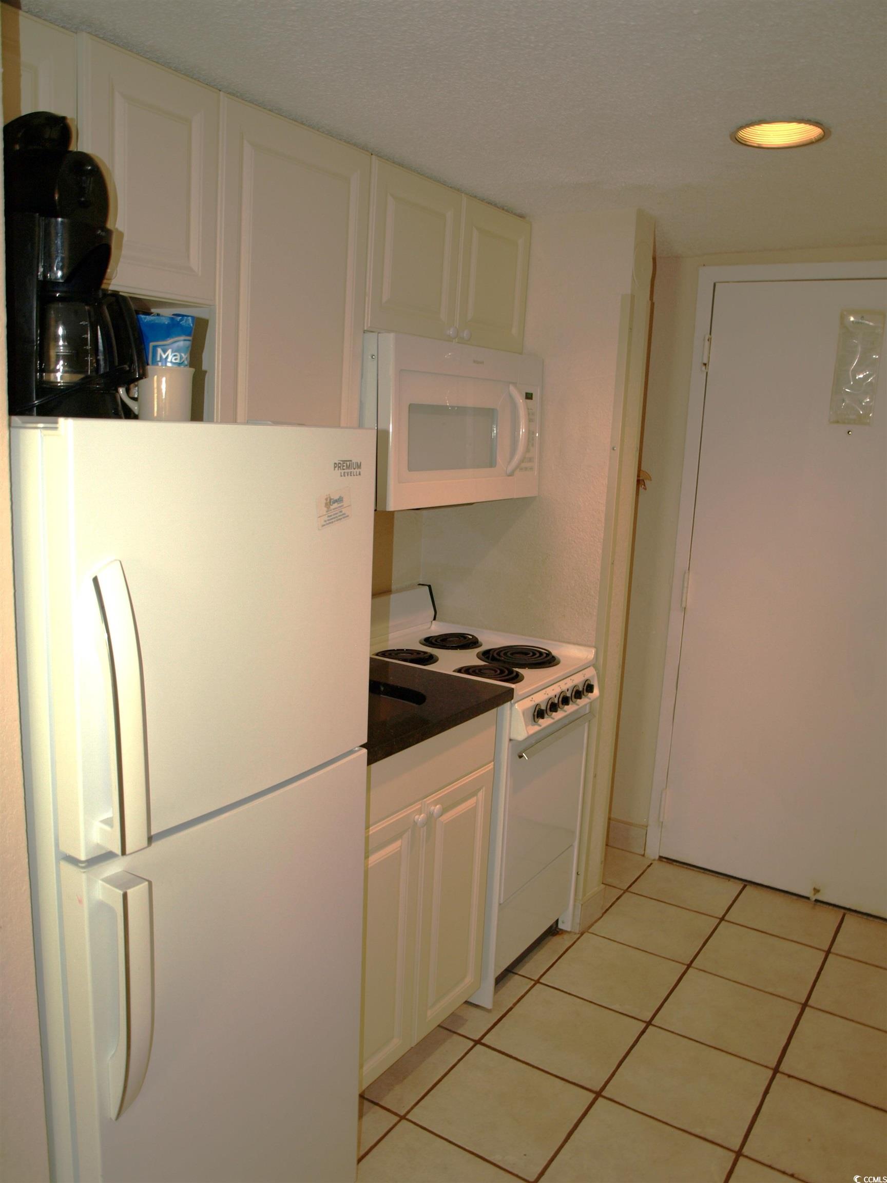 7000 Ocean Blvd. N #327, Myrtle Beach, South Carolina image 3