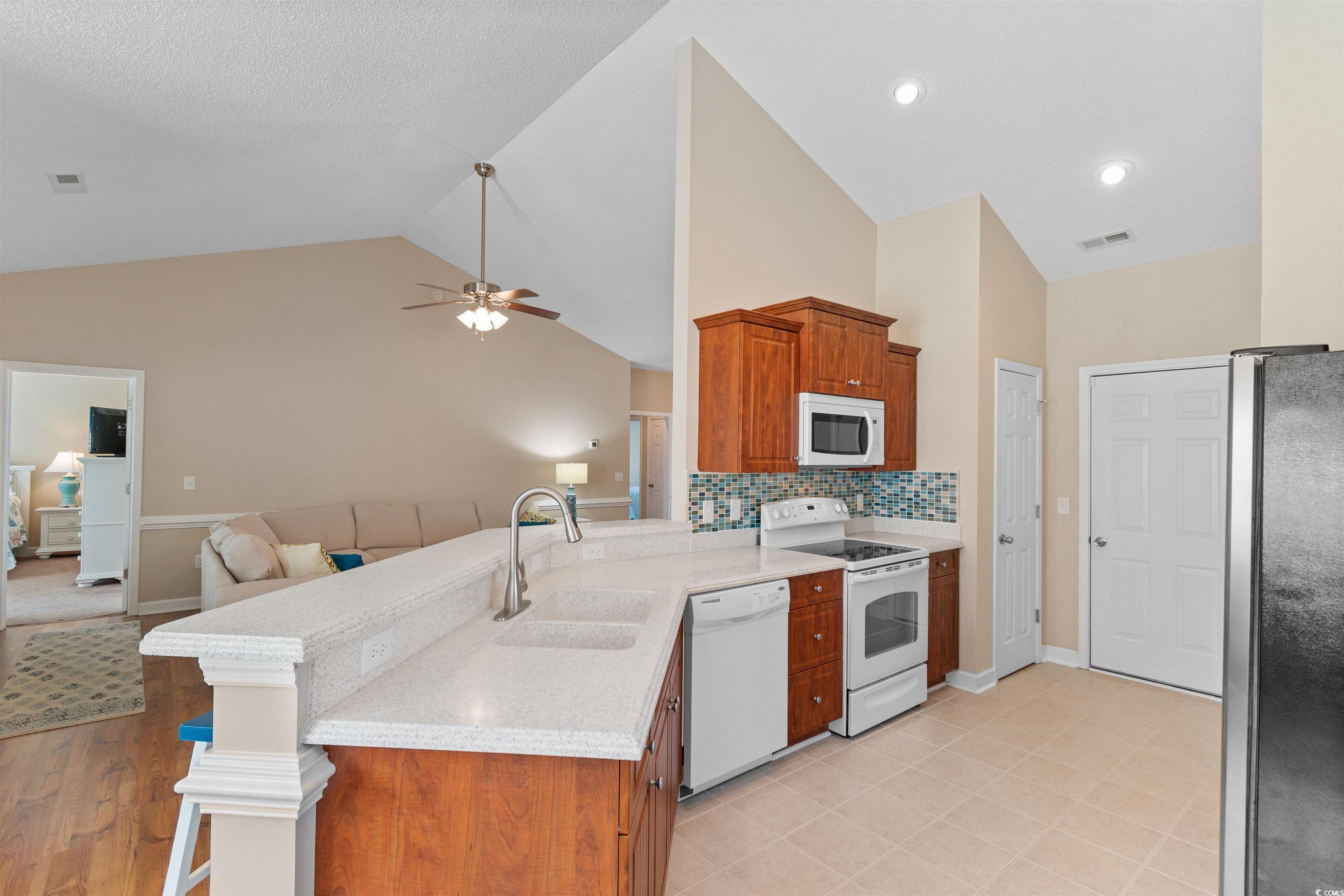 1641 SW Gate 2, Ocean Isle Beach, North Carolina image 9