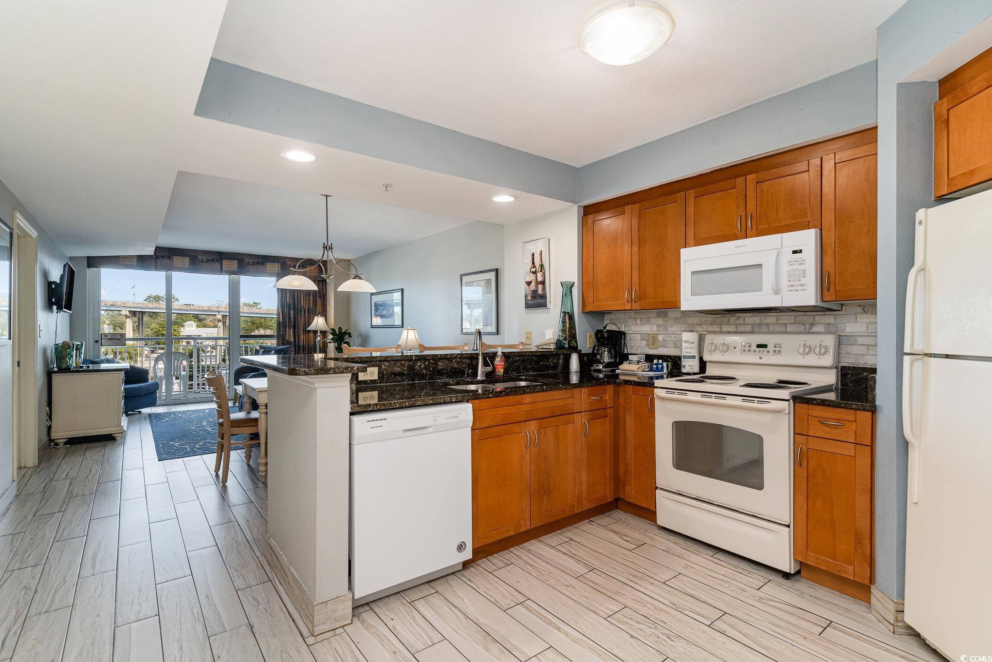 2100 Sea Mountain Hwy. UNIT #200 North Myrtle Beach, SC 29582