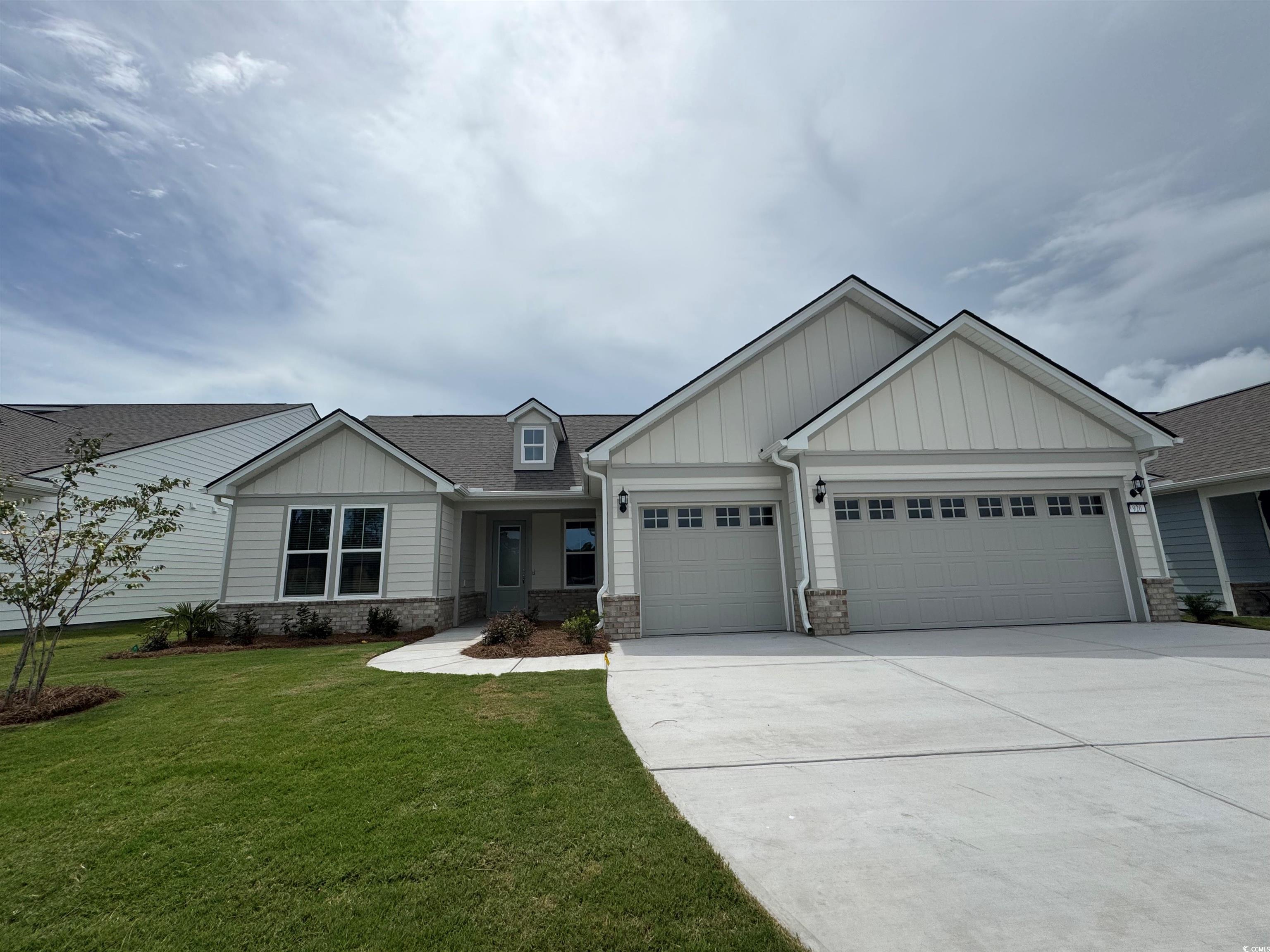 920 Lady Bird Way North Myrtle Beach, SC 29582
