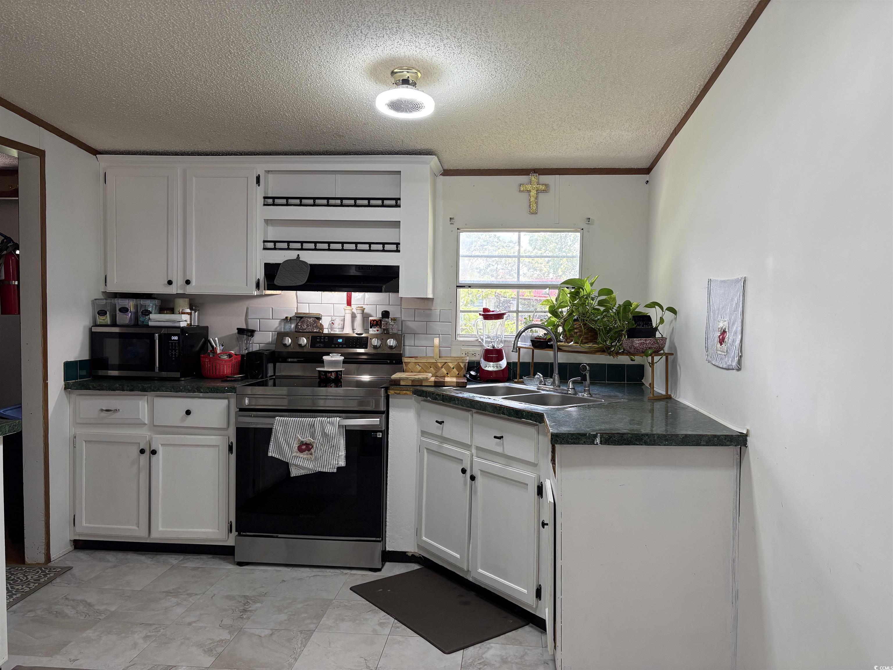 2762 Bonnie Ln. Conway, SC 29528