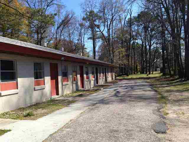 1304 Dunbar St. Myrtle Beach, SC 29577
