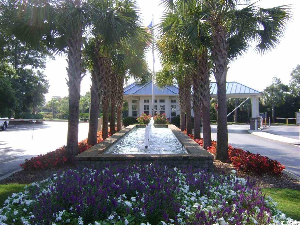 Portion Wall St., Pawleys Island, South Carolina image 3