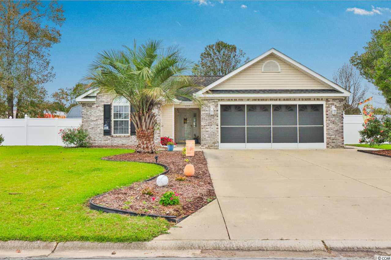 202 Silverbelle Blvd.