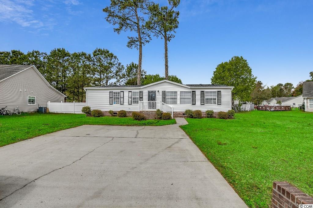 321 Opal Ave. Little River, SC 29566