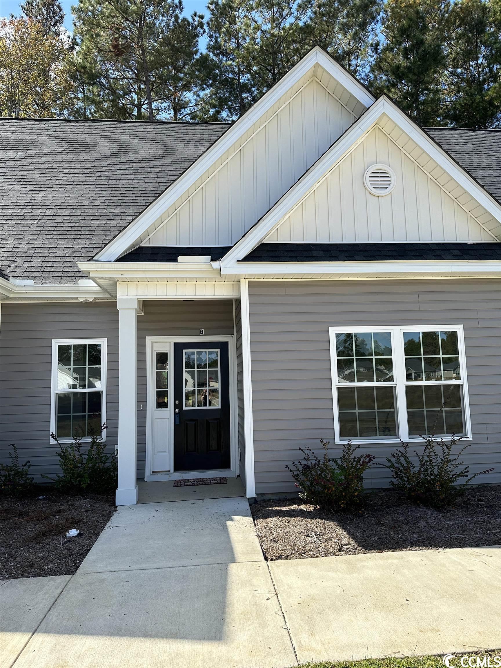 brand new construction located off the 13th green at shaftesbury glen golf & fish club in conway. these fantastic new condos feature 2 bedrooms and 2 full bathrooms, stainless kitchen appliances, luxury vinyl plank flooring, granite countertops in the kitchen and bathrooms, and a covered back porch. do you like to golf? as a homeowner at shaftesbury glen golf villas you'll receive golf for life to shaftesbury glen golf & fish club. a pool membership is also available. ask your agent for more information. shaftesbury glen golf villas are conveniently located less than 20 minutes to the beach, tanger outlets, barefoot landing, downtown conway, and coastal carolina university.