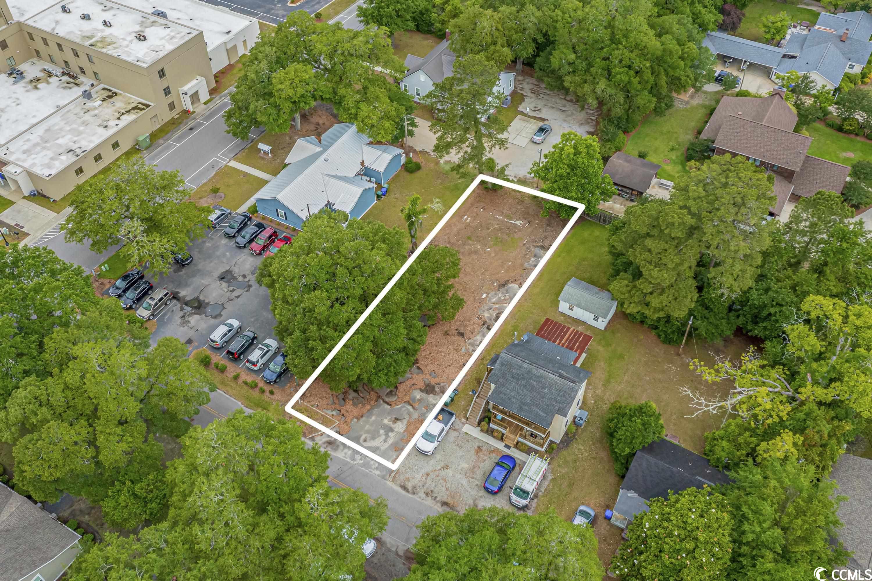vacant lot formerly used for a medical office in downtown conway.  zoned p (professional).  professional district is intended for office, institutional, and residential uses per city of conway. please see city of conway zoning ordinance for a full list of permitted uses in this district.