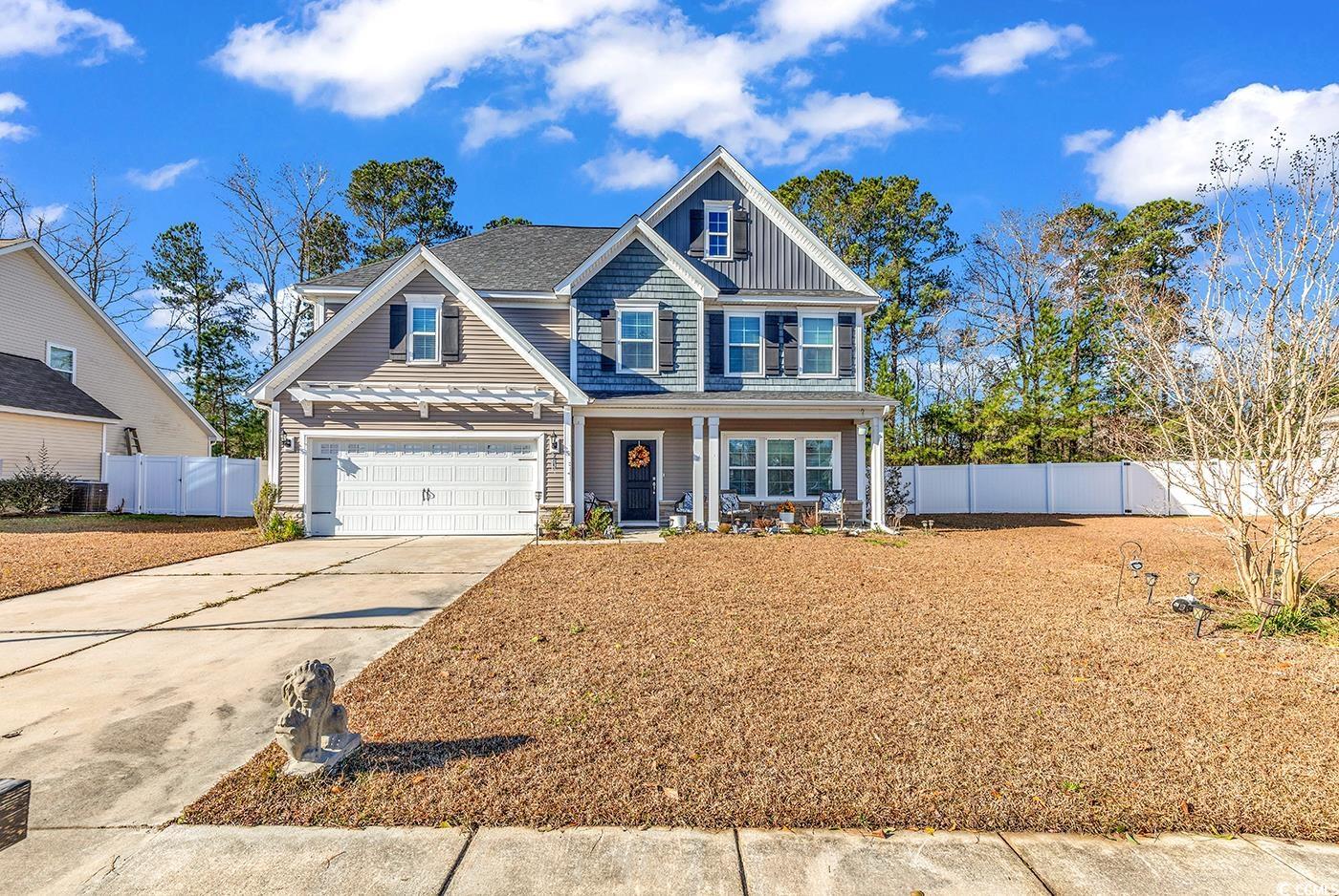 this is your opportunity to own this spacious 5 bedroom, 2.5 bathroom home.  this open floor plan includes a kitchen with granite countertops, a full bathroom plus a bonus room that can be a media center, children's play area or an additional family gathering area.   quietly tucked away, chandler's run is just minutes from all the attractions and beaches the grand strand has to offer!  enjoy the restaurants and river walk of conway and enjoy this town known for its halloween and christmas celebrations.