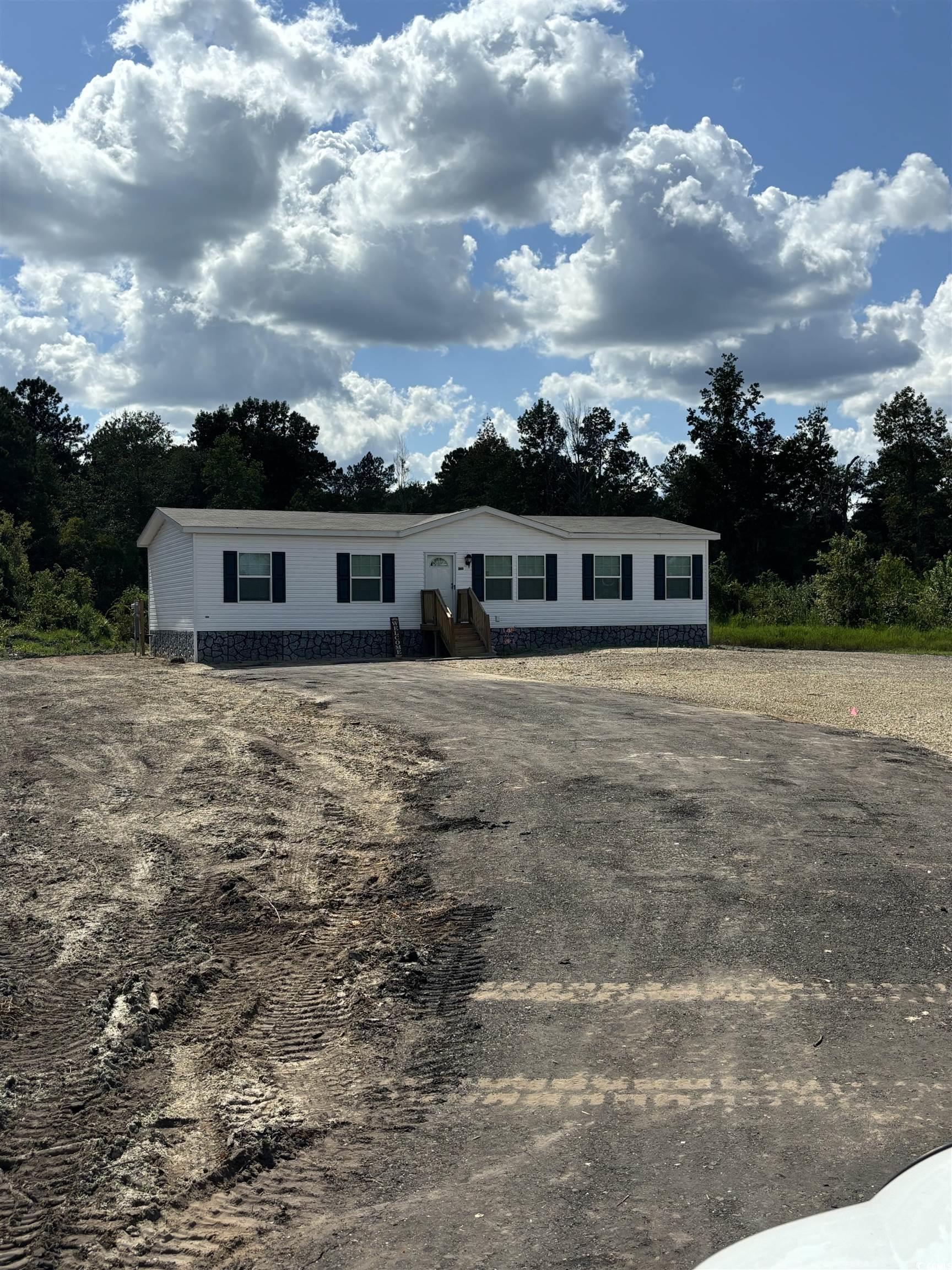 8727 W Highway 19 Loris, SC 29569