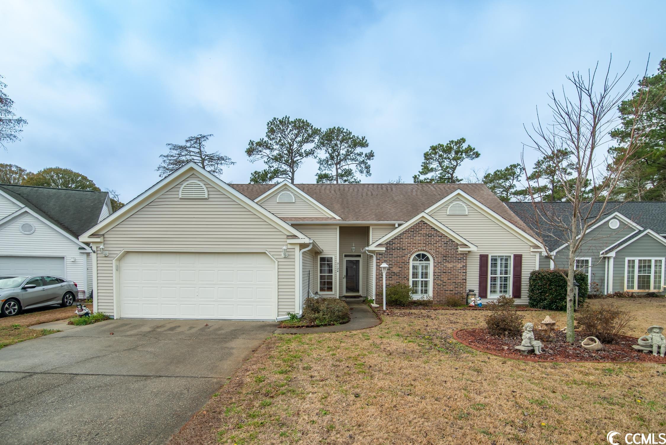 2124 Green Heron Dr. Murrells Inlet, SC 29576