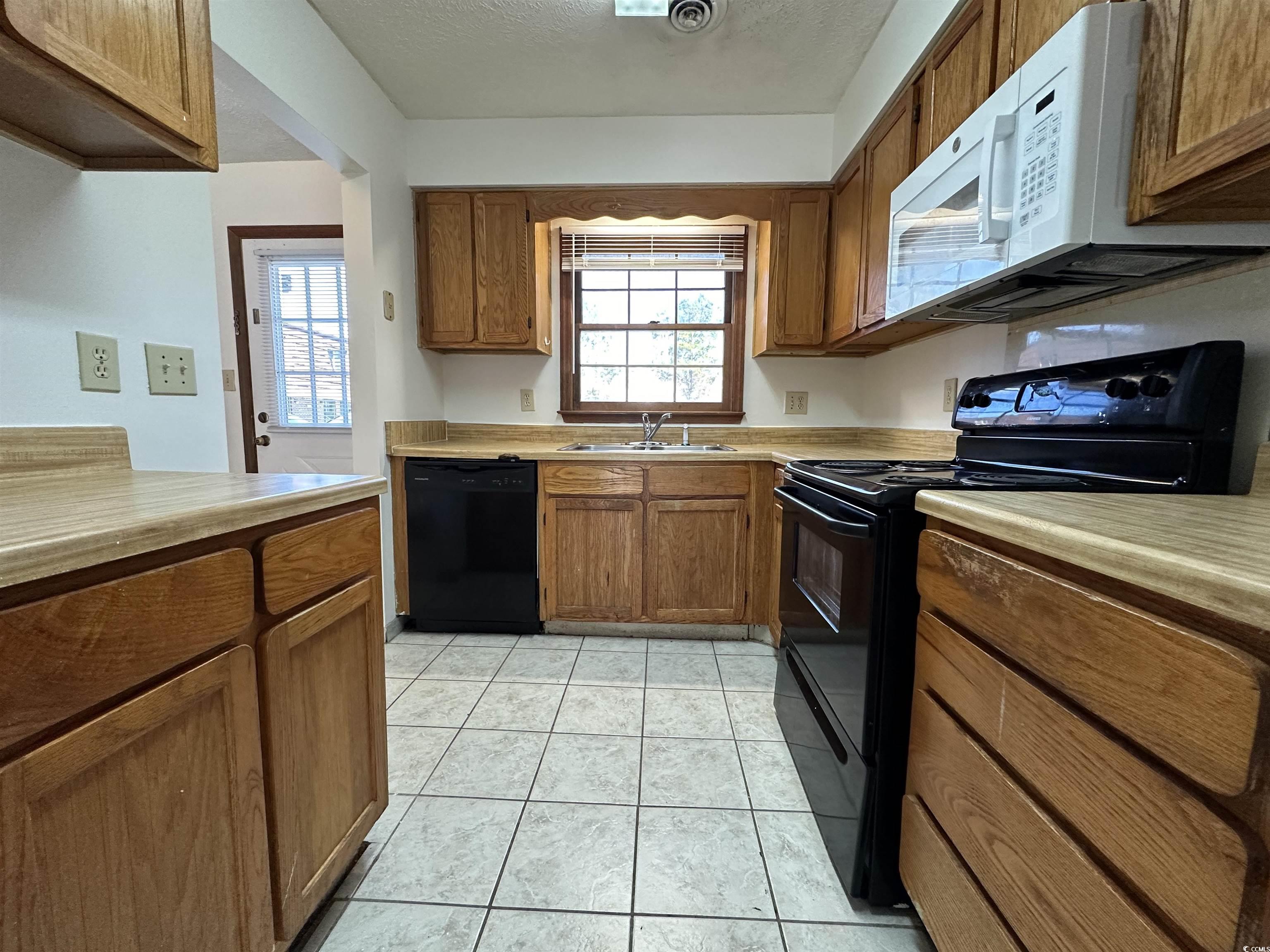 Photo 4 of Condominium at 1025 Carolina Rd #N2, Conway, SC 29526 | MLS# 2402971 |  | Sold on 2024-04-02