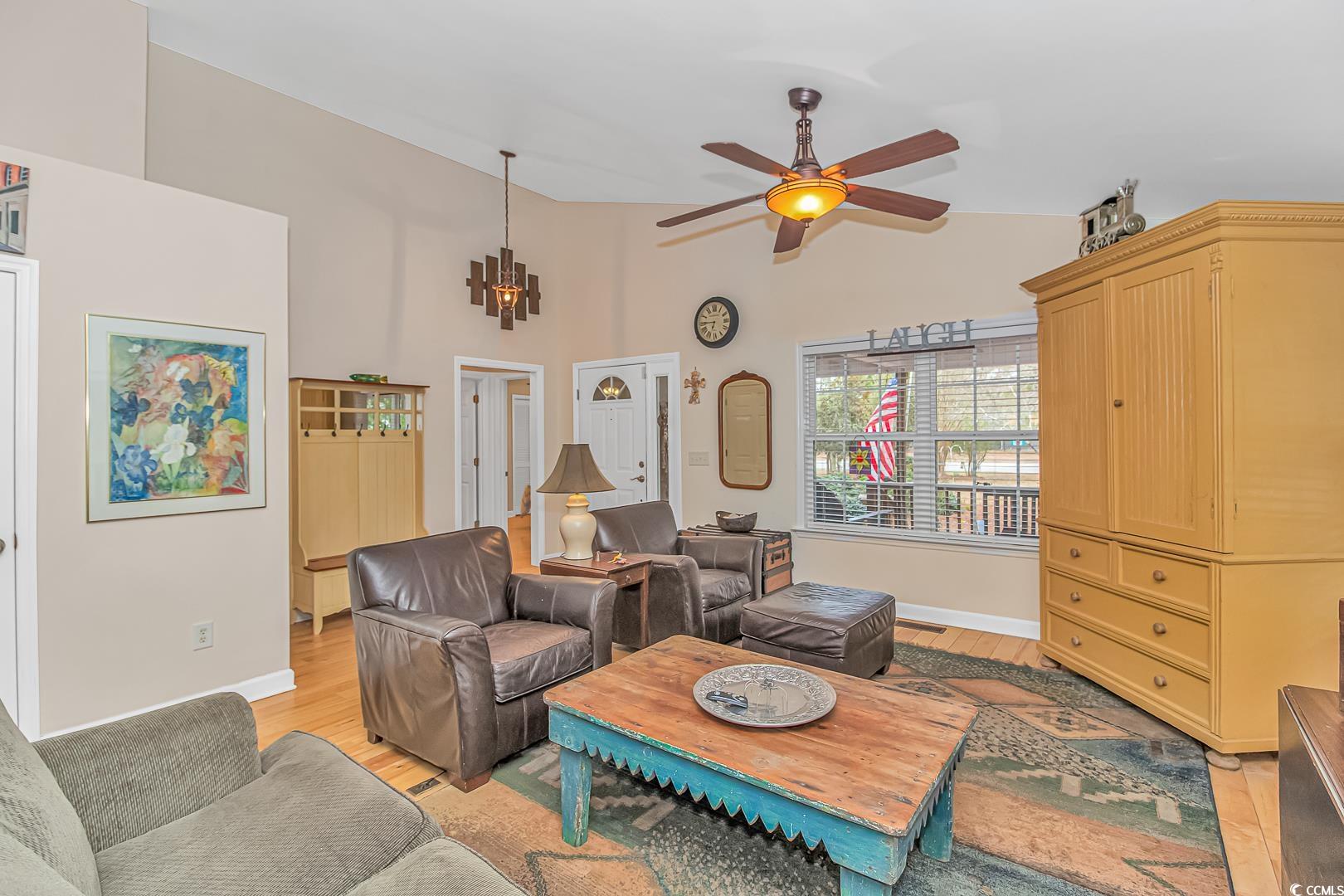 850 Kings River Rd.