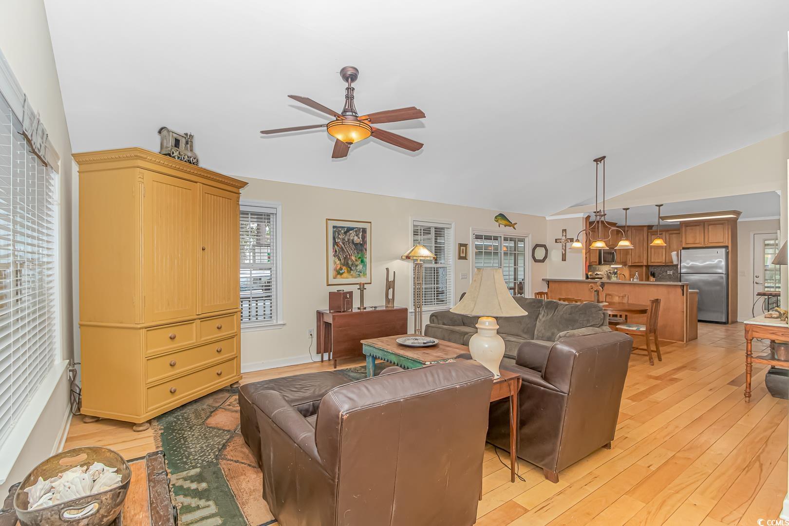 850 Kings River Rd.