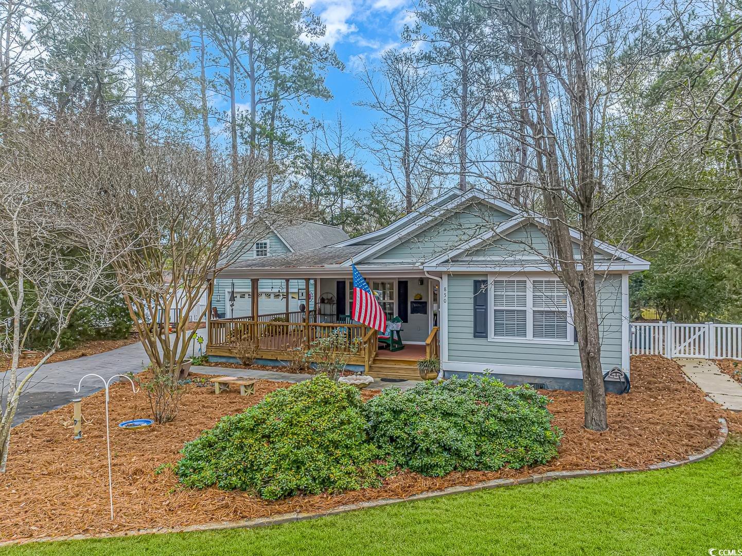 850 Kings River Rd.