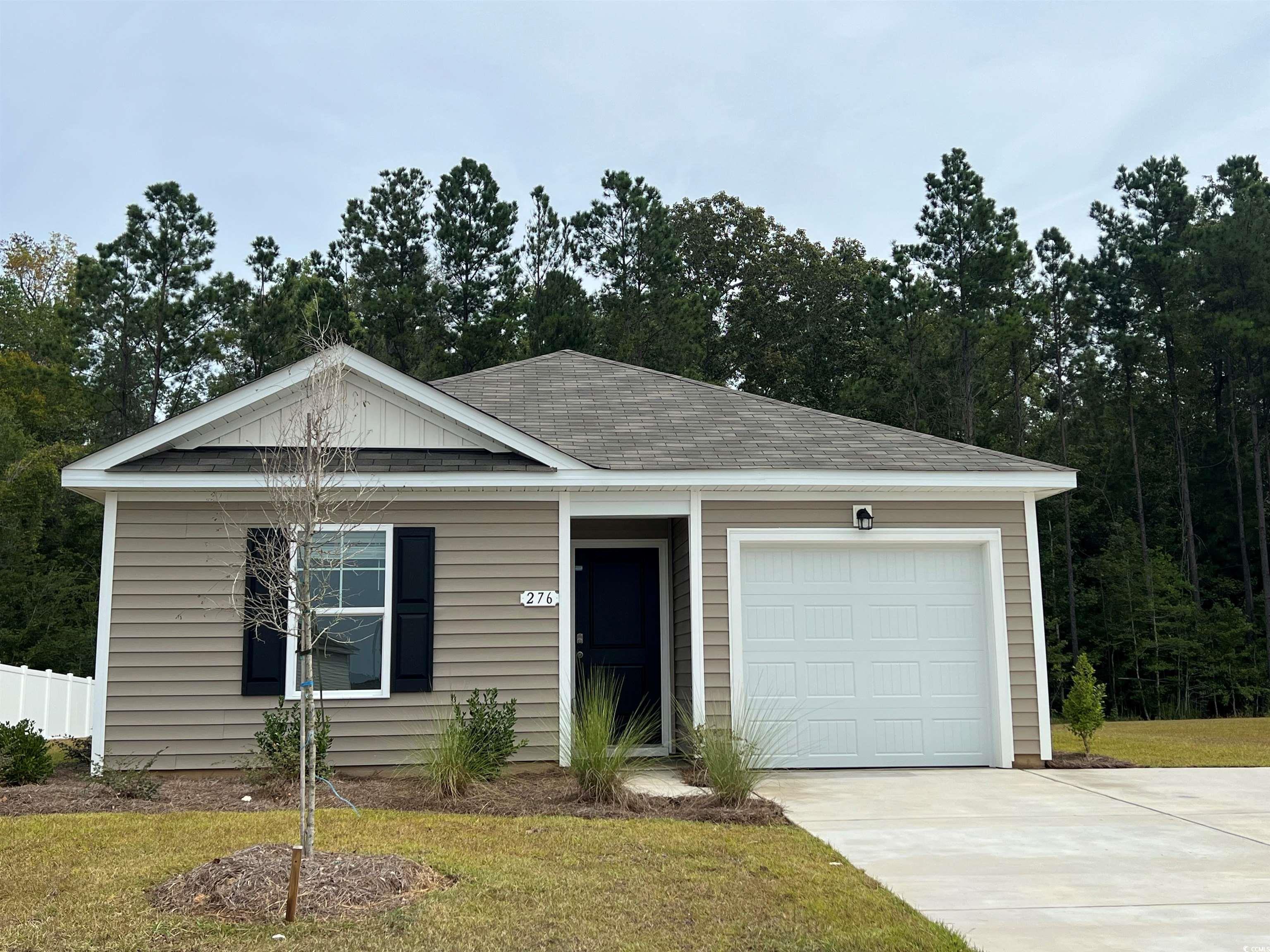 276 Country Grove Way Galivants Ferry, SC 29544