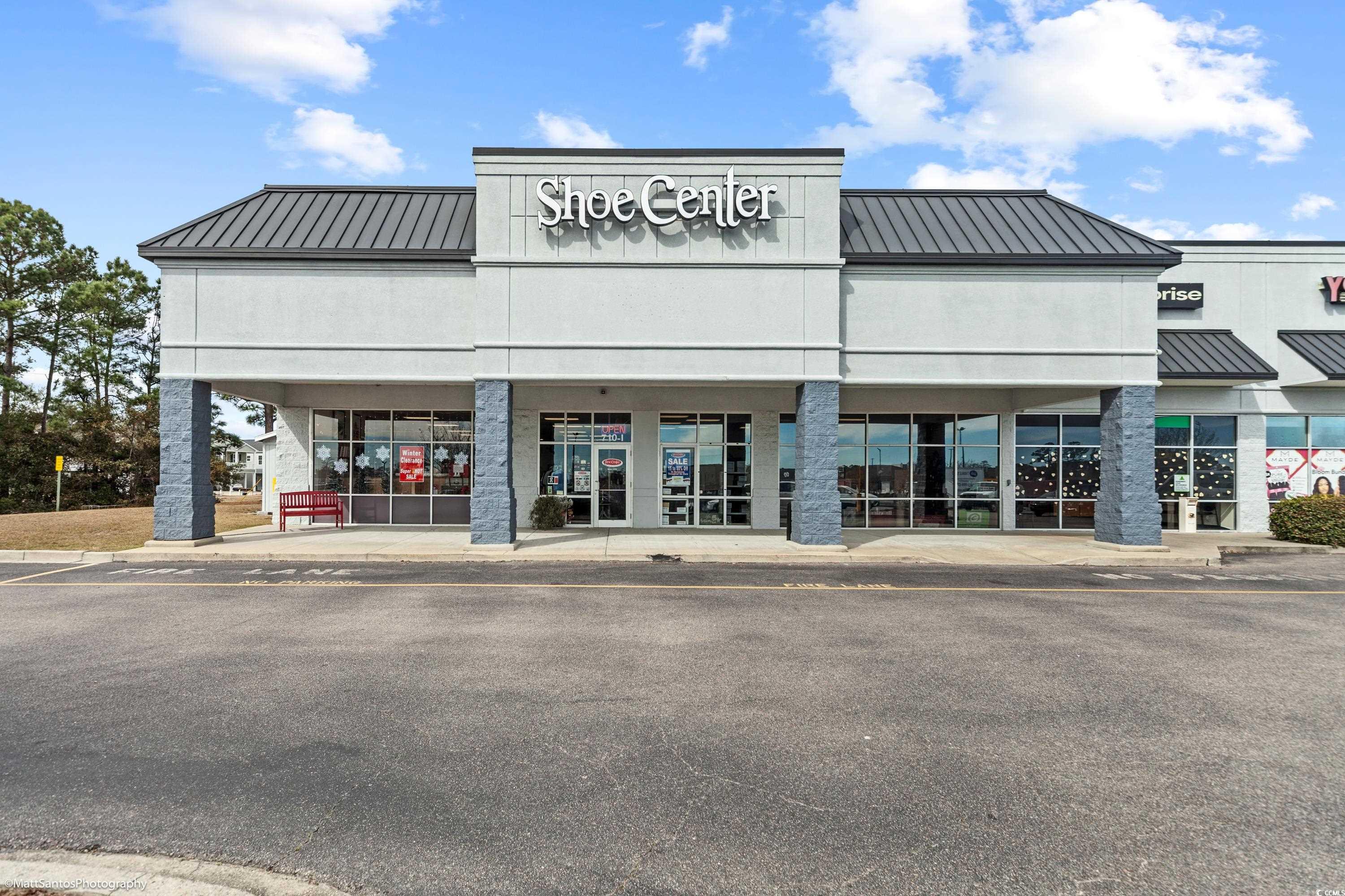 attention retailers! establish your business in a prime location at the north strand marketplace on busy hwy 17 south in north myrtle beach. this fantastic opportunity offers a highly visible 4,800 sq ft end-cap unit that previously housed a successful shoe center for over 10 years. the owner is retiring, and the space will be available for lease starting june 1st, 2024.  features:  high visibility & traffic: located on hwy 17 south with excellent access and frontage. established center: anchored by big lots, ensuring steady customer traffic. spacious layout: 4,800 sq ft with ample showroom space and a large stockroom in the rear, perfect for displaying merchandise and inventory storage. end cap unit: benefits from additional window frontage and increased visibility. convenient location: just blocks from main street and with easy access to hwy 31, providing excellent accessibility for your customers