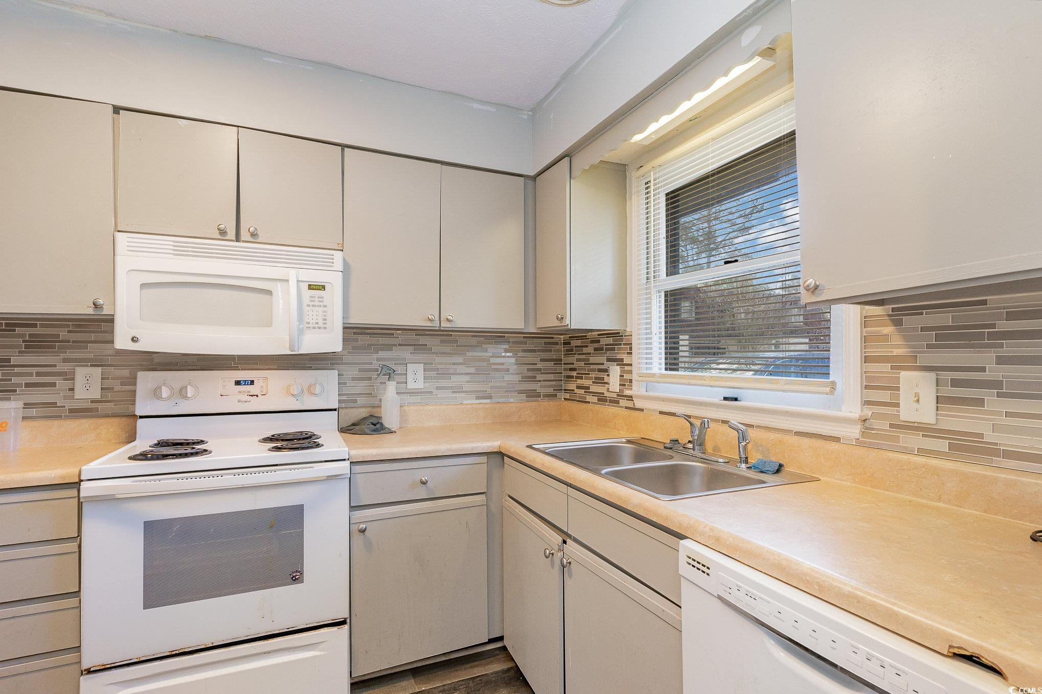 Photo 4 of Condominium at 1025 Carolina Rd #BB 3, Conway, SC 29526 | MLS# 2405883 |  | Sold on 2024-07-01