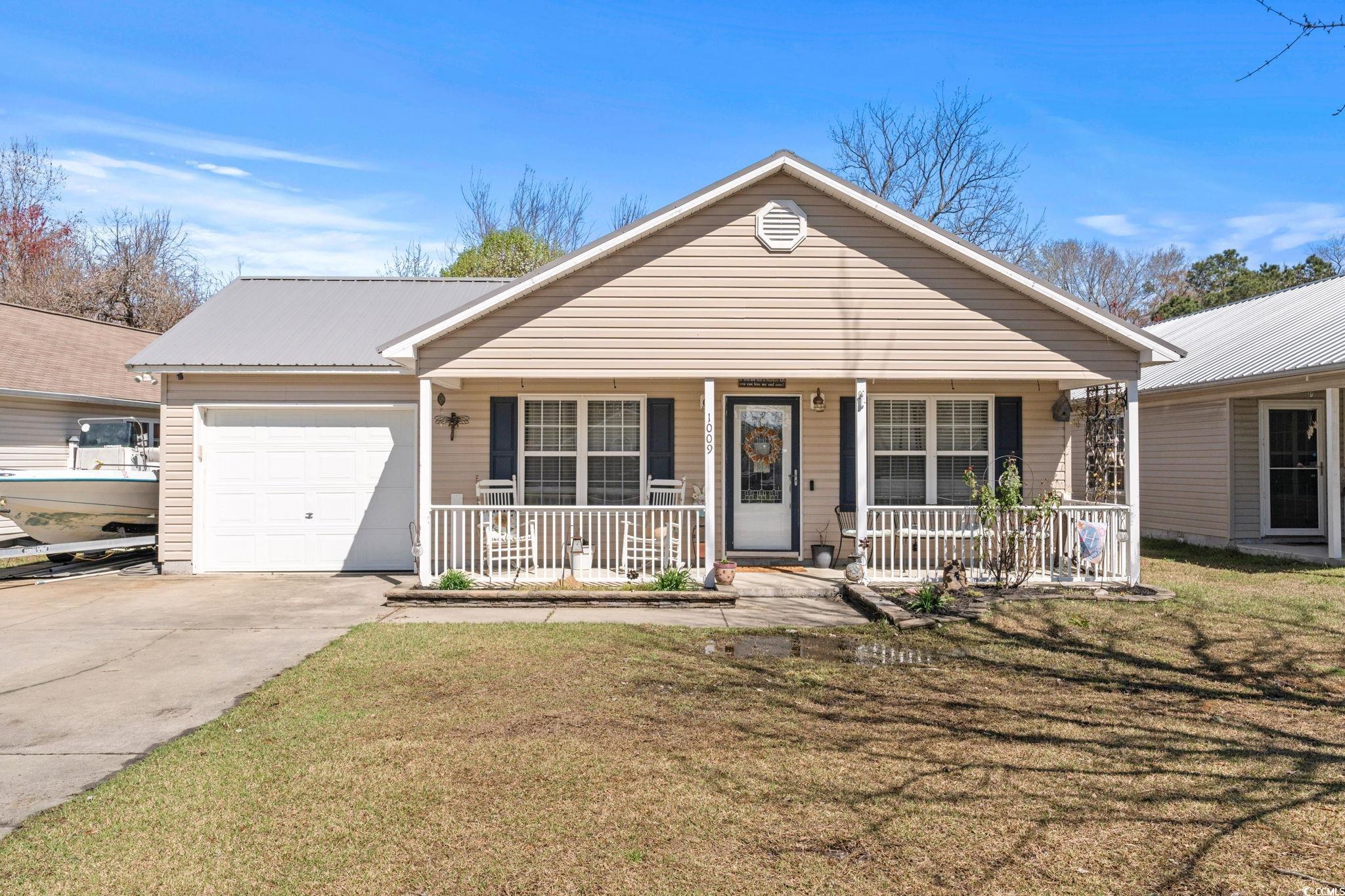 1009 Autumn Dr. Murrells Inlet, SC 29576