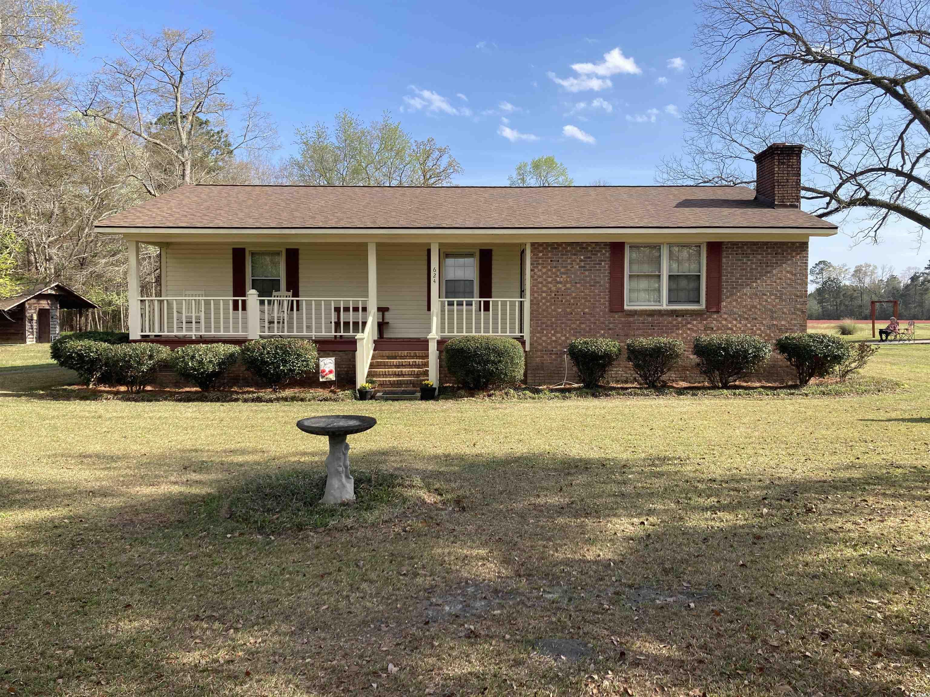 624 Tyler Dr., Hemingway, SC 29554