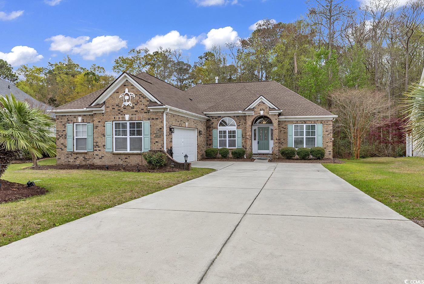 beautiful 3 bed, 2 bath home for sale in linksbrook in murrells inlet. entering the front door, you will instantly feel at home. open floor plan concept and all single level, this home features a great room with vaulted ceilings and a fireplace. the kitchen has  stainless steel appliances, granite counters, plenty of cabinets for storage, breakfast bar, and breakfast nook. the master has tray ceilings and large bathroom with tub, separate shower, and walk-in closet. two bedrooms are perfect for a home office and guest bedroom. the home also has a separate dining area. extending off the living room is a bright carolina room with access to the huge deck perfect for entertaining. enjoy backyard bbqs, evening cocktails, or relax in your hot tub. there is also a screened porch for additional outdoor space. linksbrook neighborhood offers a clubhouse and recreational activities such as a community pool, tennis courts, pickleball courts, and grilling areas. located in the popular prince creek area of murrells inlet, this home is close to shops, restaurants, grocery stores, attractions, golf, murrells inlet marshwalk, state parks, the airport, and of course, the beach! schedule your showing today to make your dream of living at the beach a reality!