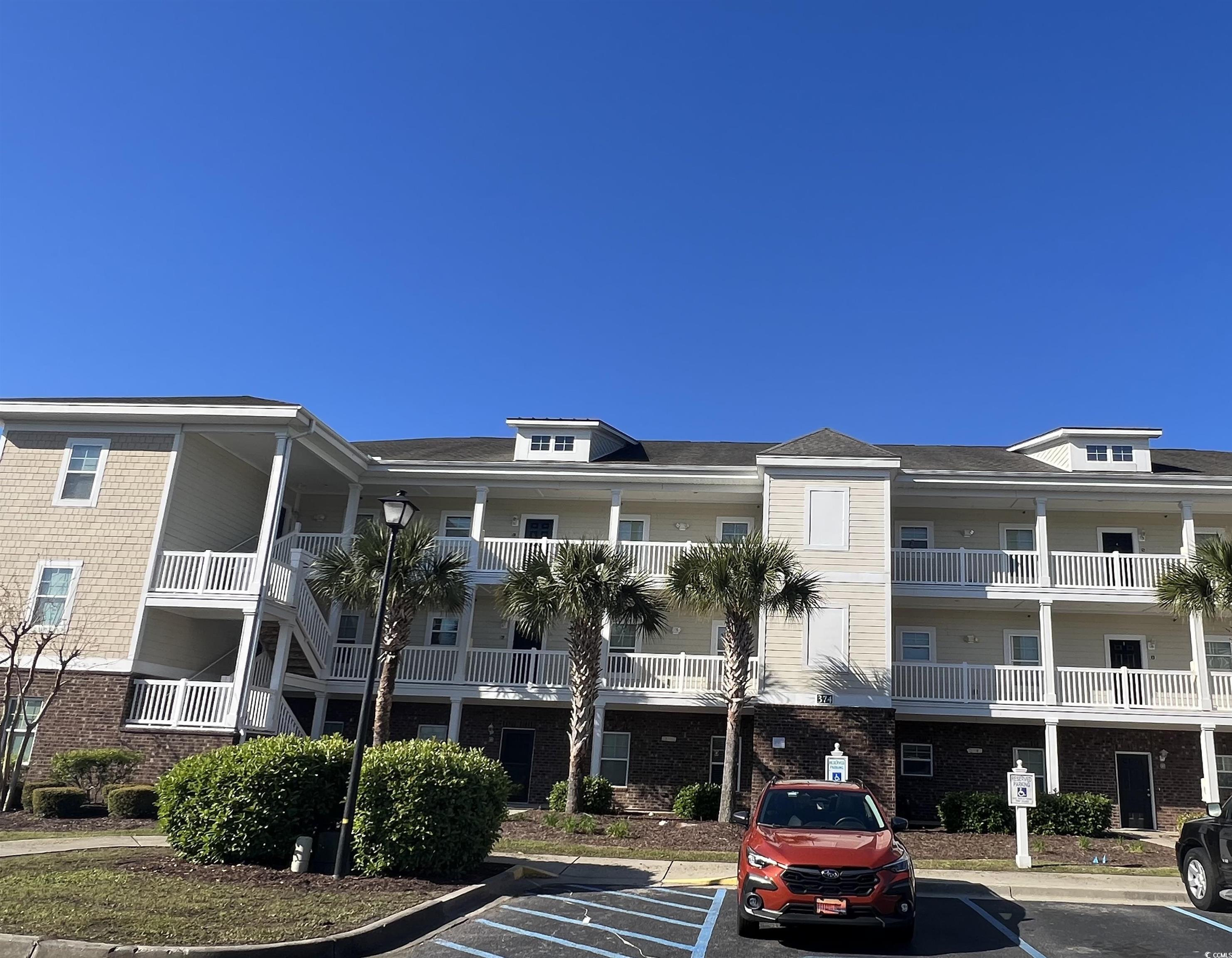 immaculate two bedroom, two bath condo in the community of kiskadee at wild wing.  this second floor unit overlooks a pond with a fountain for relaxing moments on your rear balcony.  spacious kitchen which overlooks the dining and living area.  washer/dryer included in unit as well.
