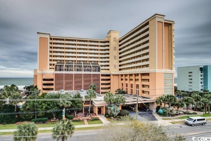 one of the largest rooms available at caravelle resort. myrtle beach finest resorts. this ocean front resort has a lazy river, indoor and outdoor pools, hot tubs, game room, on site restaurant and more. close to malls, golf courses and entertainment shows.