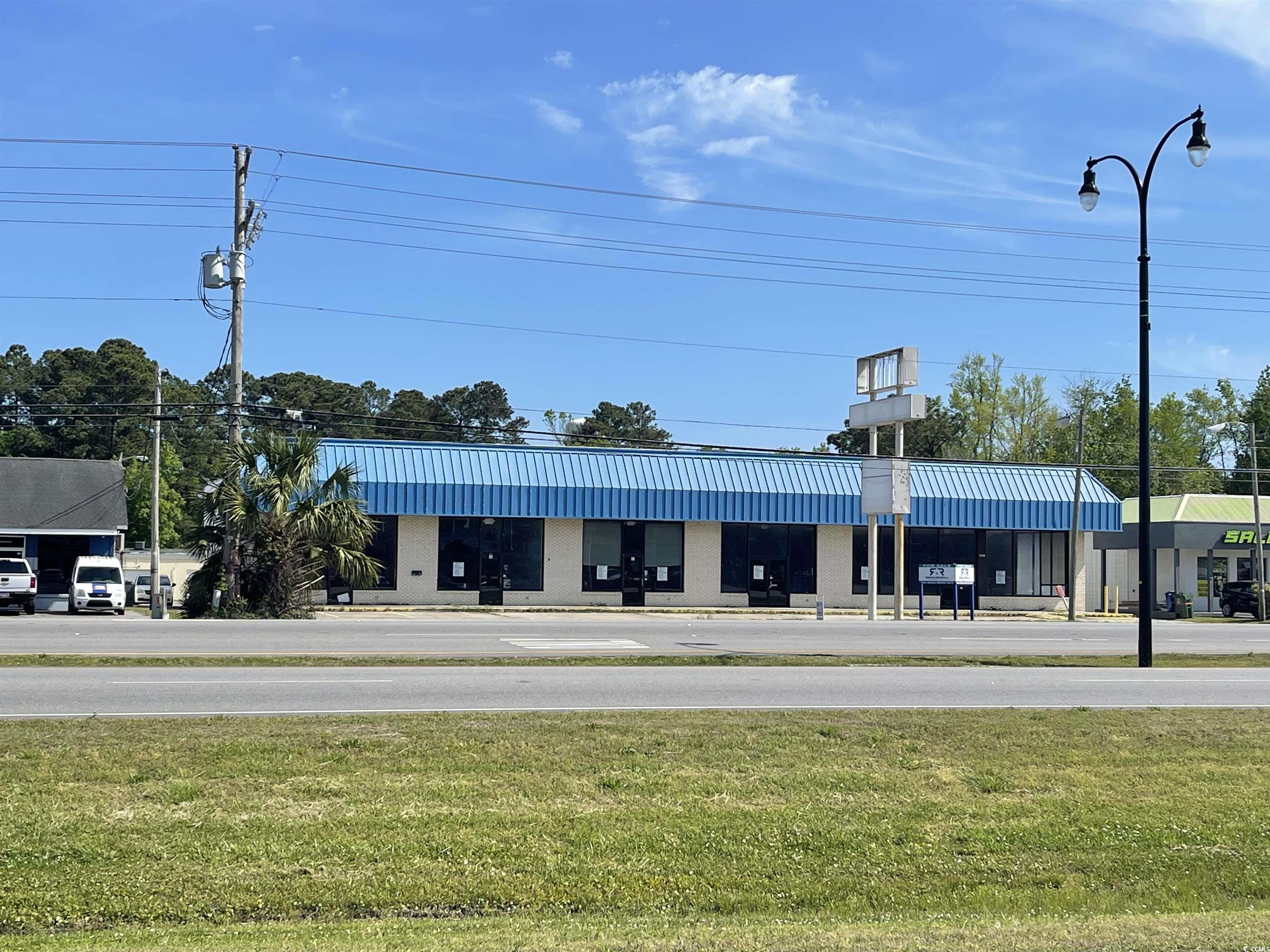 great commercial space with excellent visibility  on hwy 17 with 142 feet of prime highway frontage right across from wild water and wheels.   recent improvements made to the property inside and out. heavy traffic with 31,000 cars adt (scdot-2022).  lots of possibilities with this property.  lease terms are negotiable!