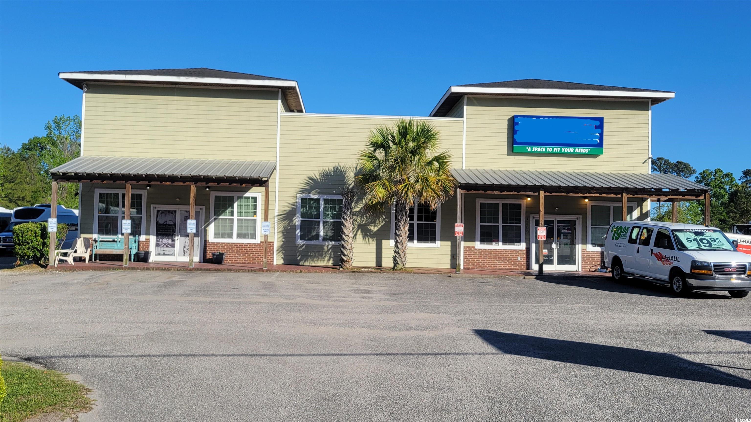 1,400 sq ft of office/retail space with app. 800 sq ft of adjacent garage/work shop space including a large roll up door, available starting on or about july 1st, 2024. excellent visibility along a busy hwy 707, close to the intersection with hwy 31. also close to socastee, surfside and hwy 544. plenty of options with the use of this space, easy access, plenty of parking, 3-year lease term preferred.