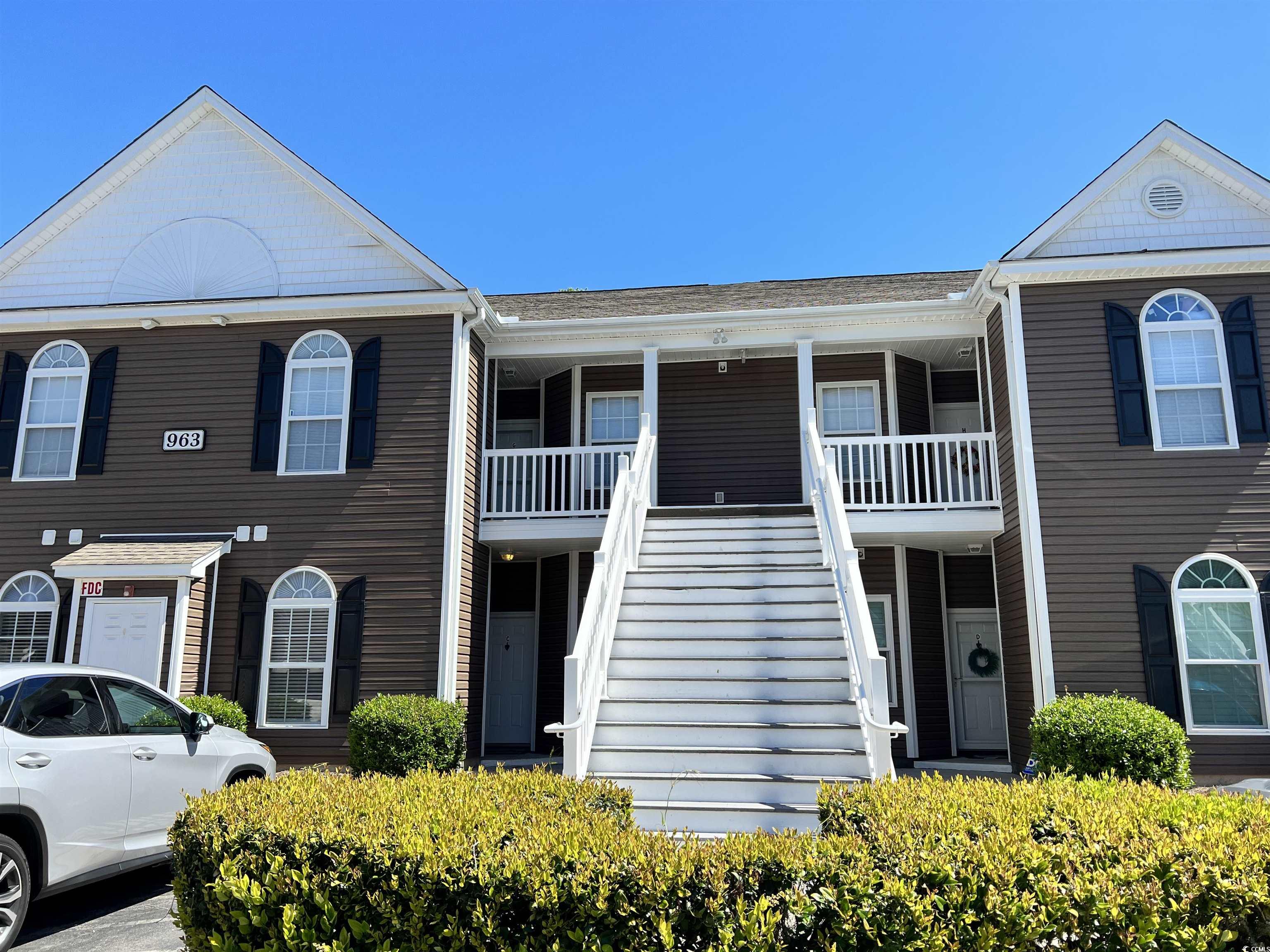 beautifully updated 3 bedroom 2 bath first floor condo in pawleys pavilion.  open living area with screened in porch.  granite counters, easy to care for vinyl plank flooring and recently painted neutral walls. gated community with a pool.  washer/dryer hook ups.  no pets.  available in may.