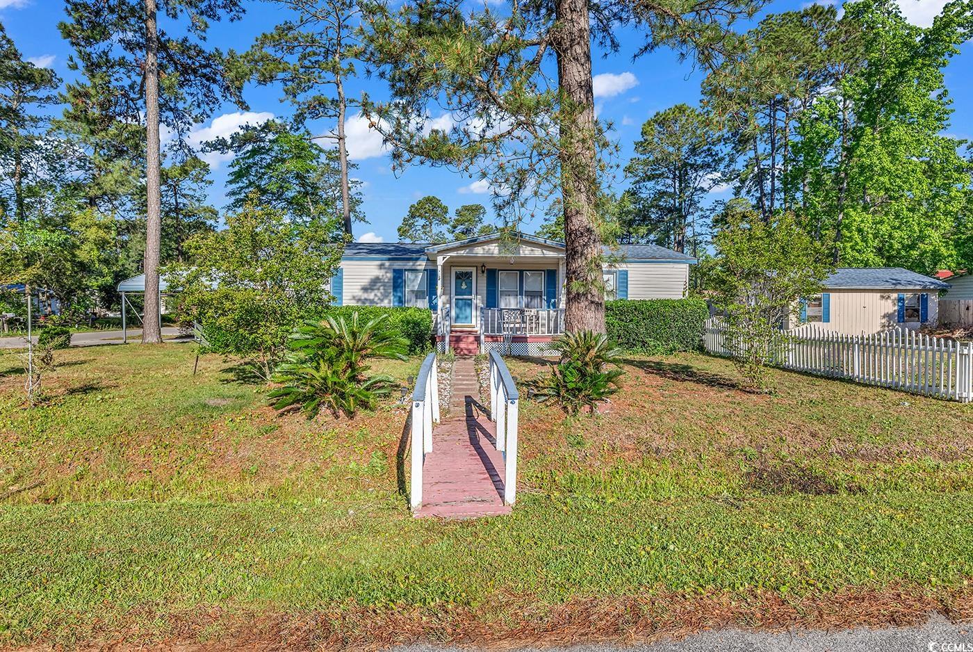 332 Summer Dr. Conway, SC 29526