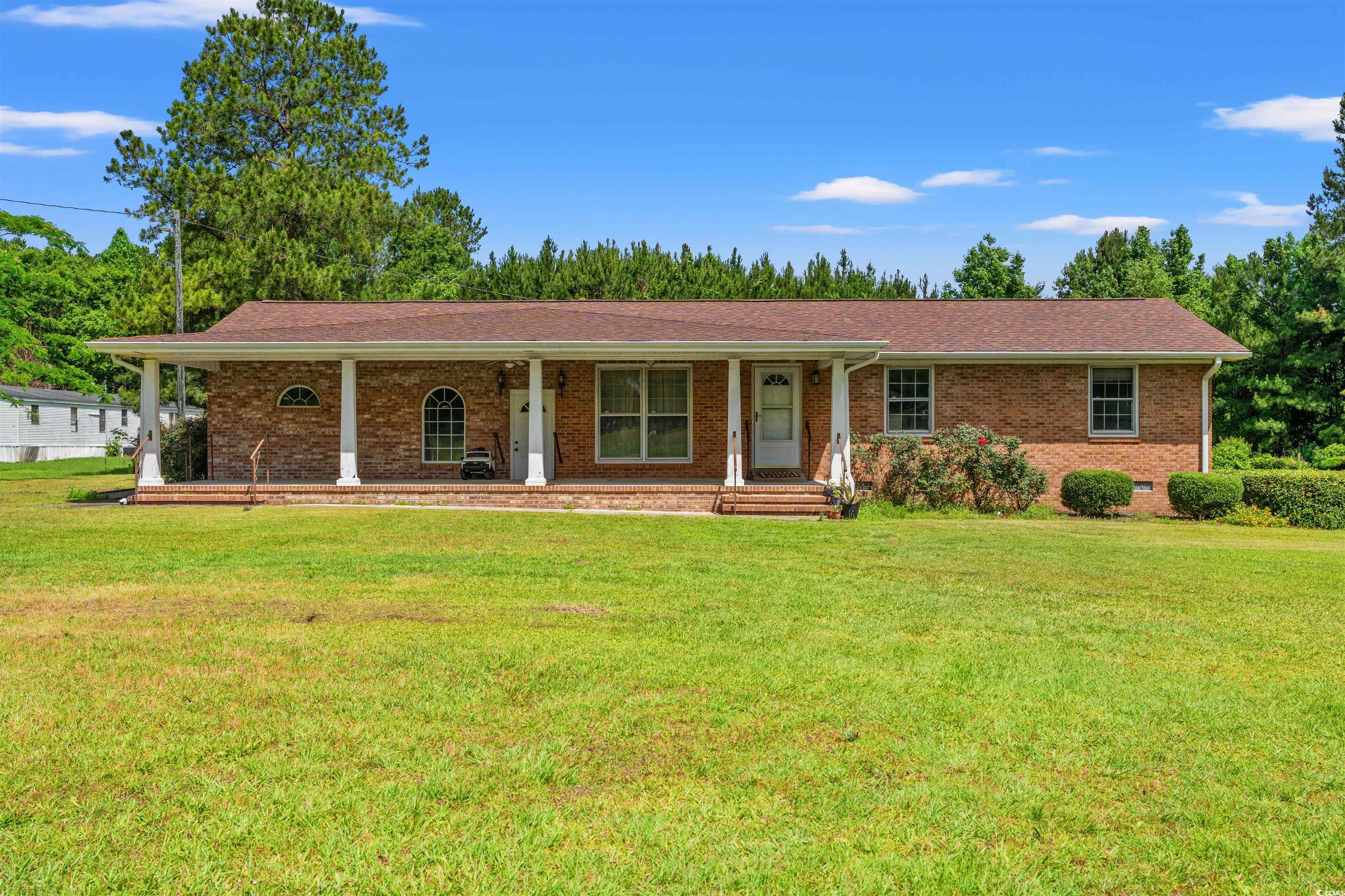 57 Carter Dr. Hemingway, SC 29554