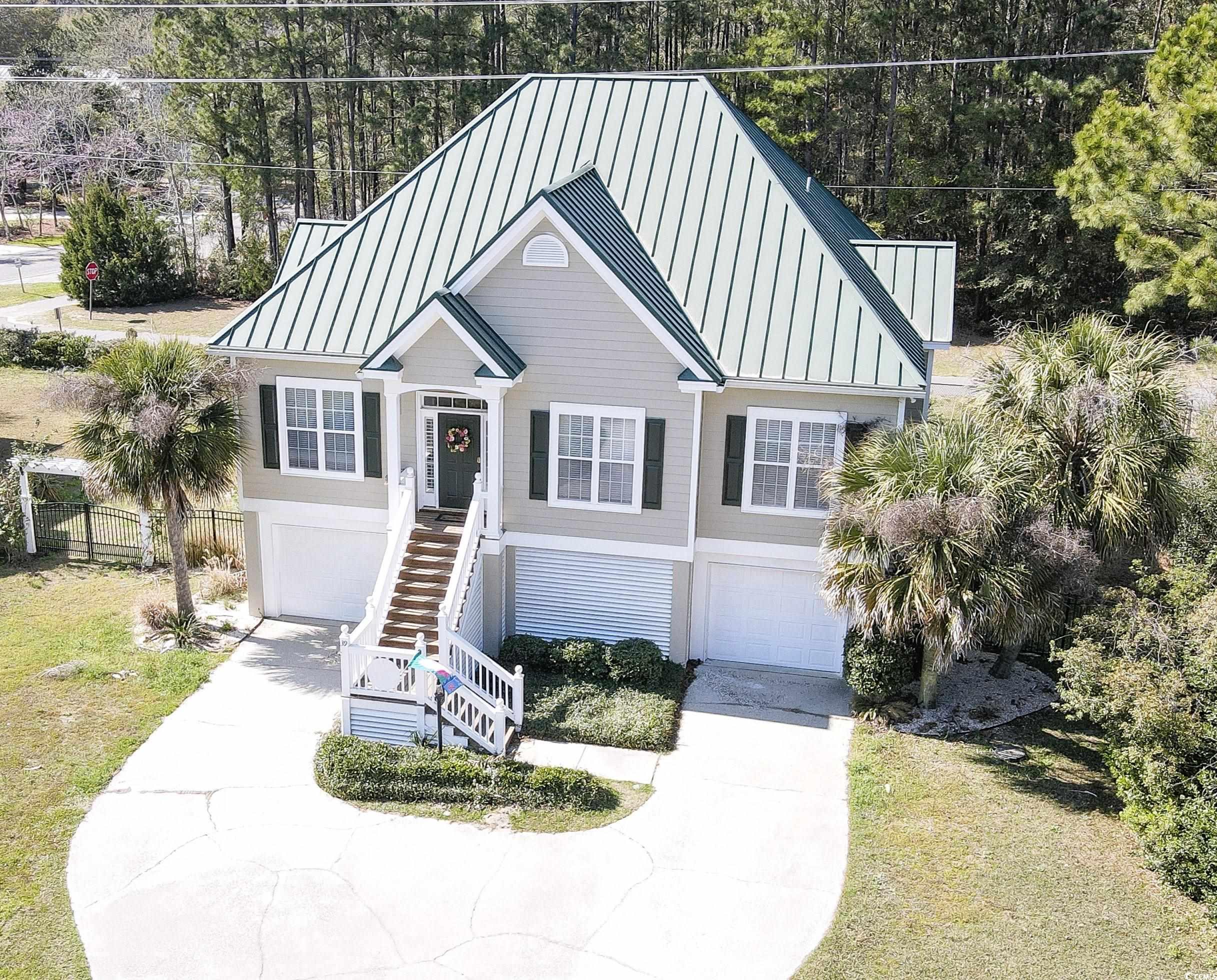 39 Jason Dr. Pawleys Island, SC 29585