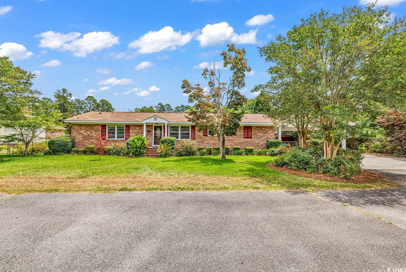 215 Camellia Ct. Mullins, SC 29574