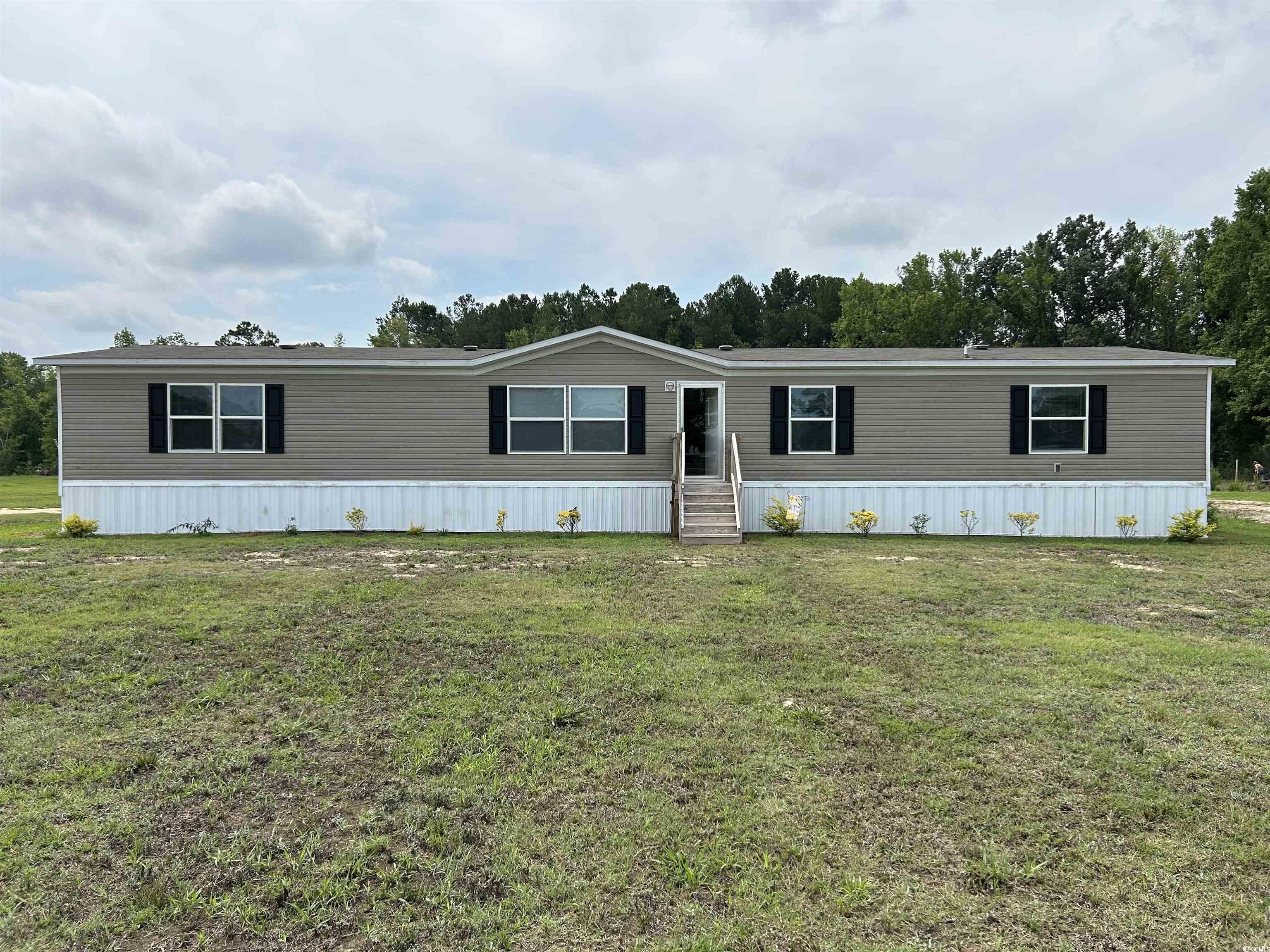 13921 Pleasant Hill Dr. Hemingway, SC 29554