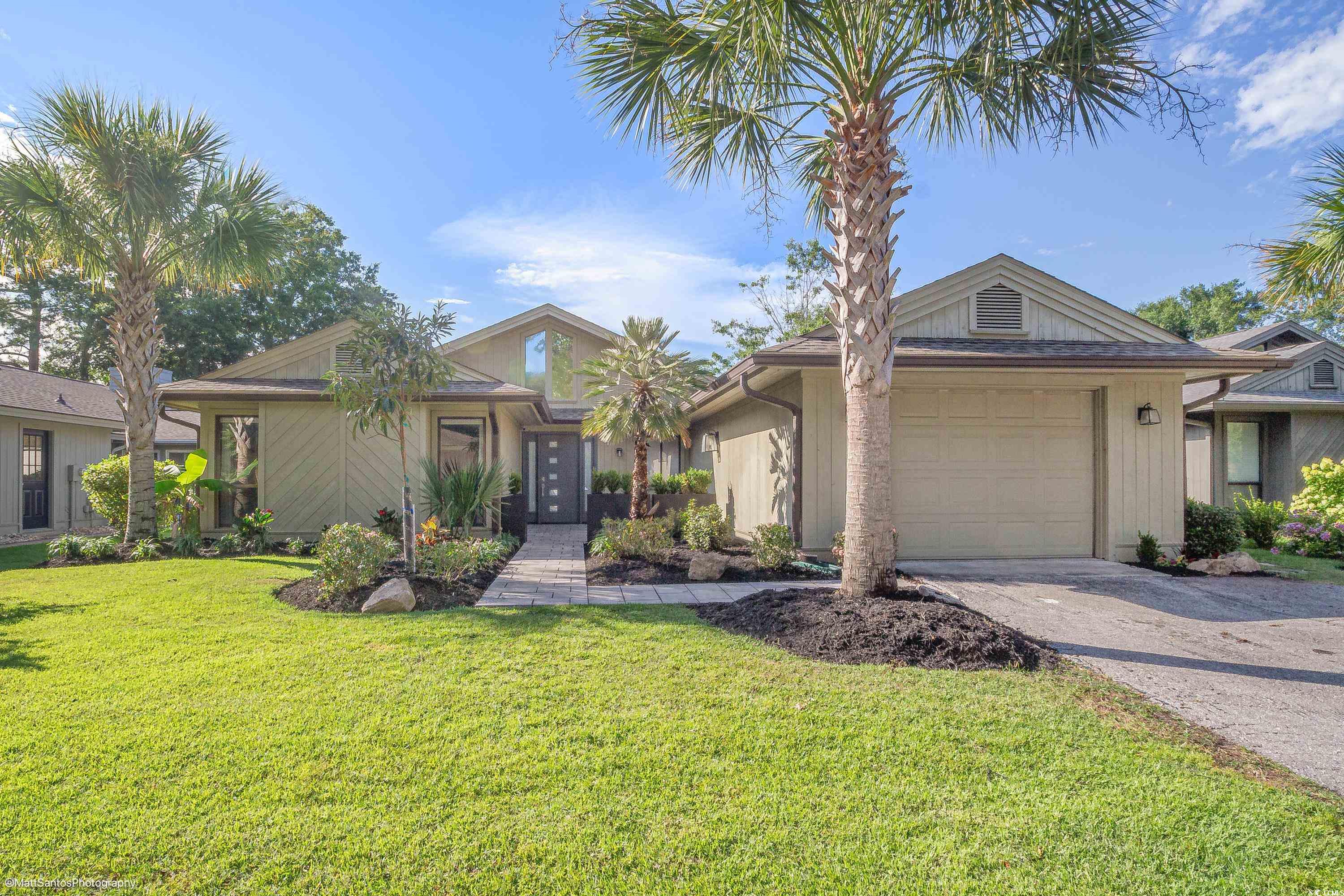 985 Cedarwood Circle Myrtle Beach, SC 29572