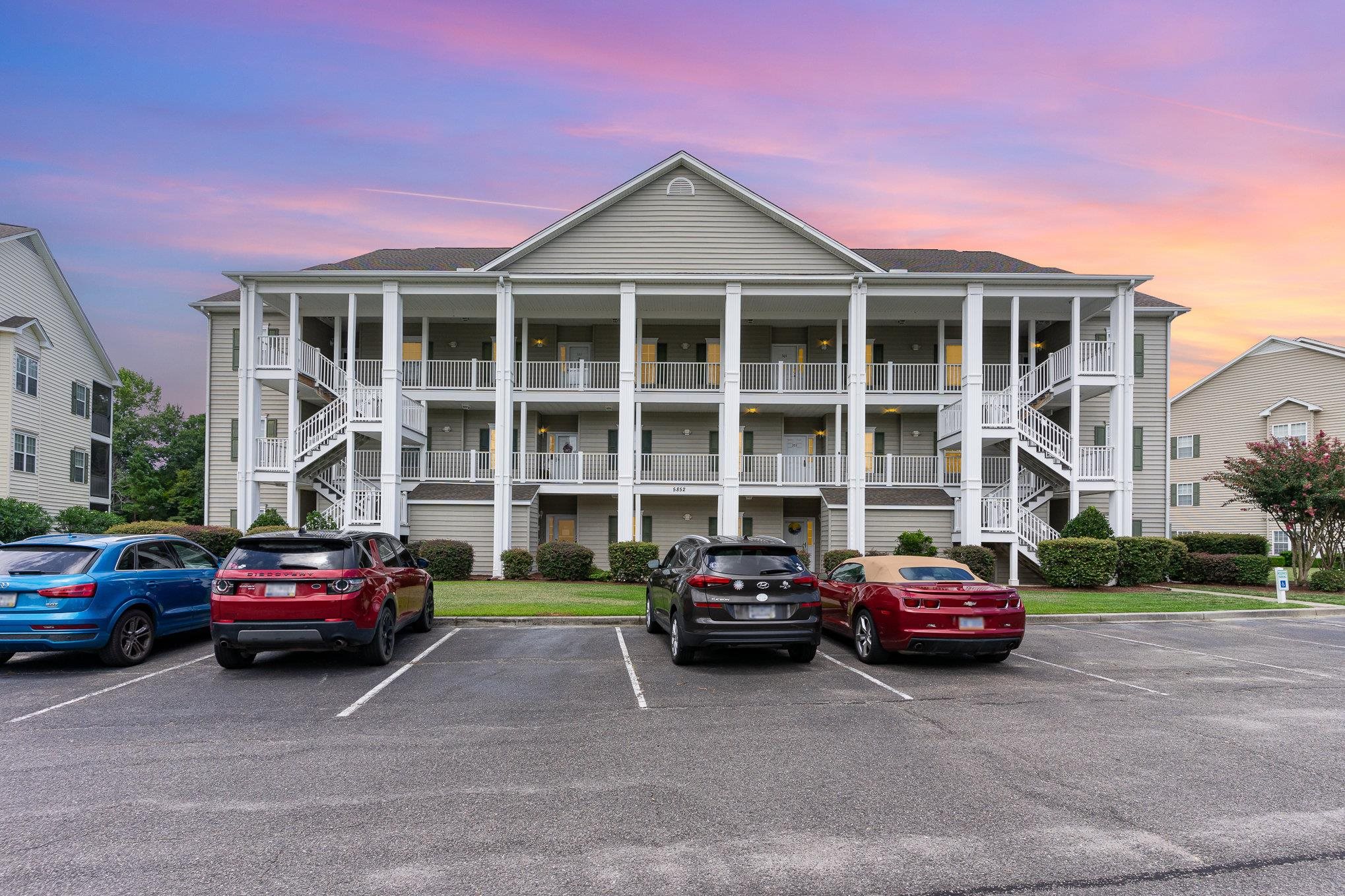 5852 Longwood Dr. UNIT #101 Murrells Inlet, SC 29576