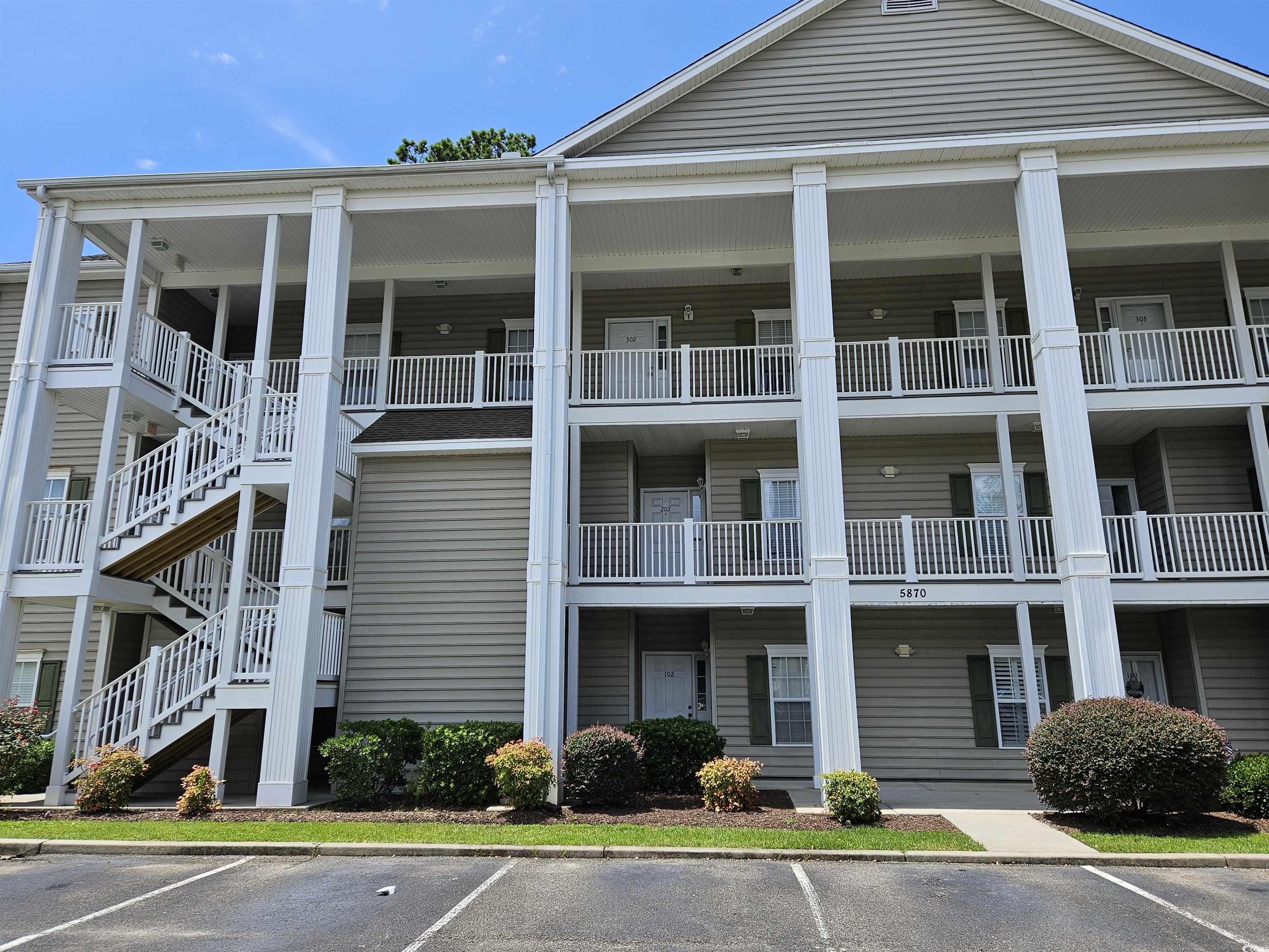 5870 Longwood Dr. UNIT #201 Murrells Inlet, SC 29576