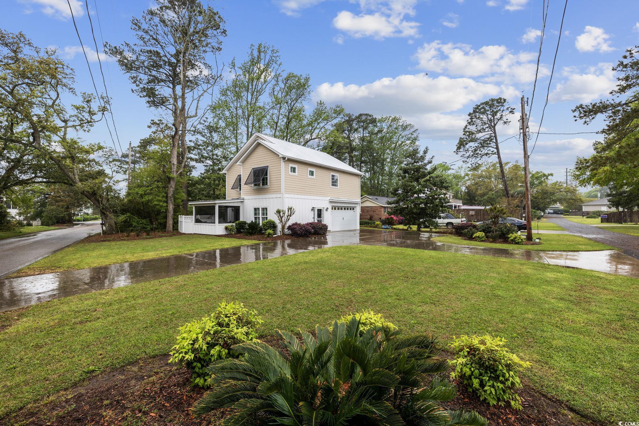 613 Lee Ave. Murrells Inlet, SC 29576