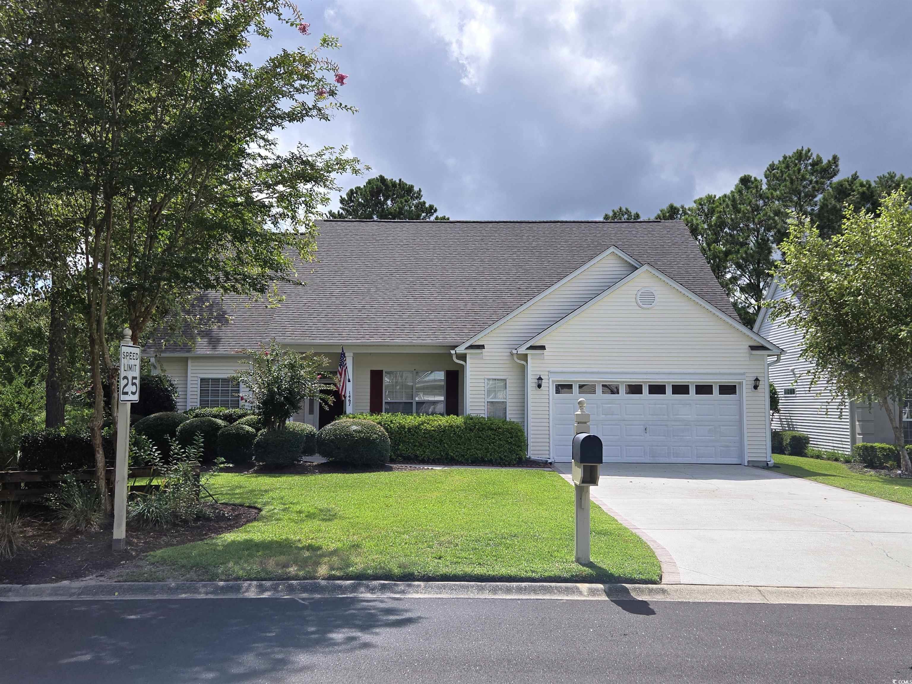 1467 Medinah Ln. Murrells Inlet, SC 29576