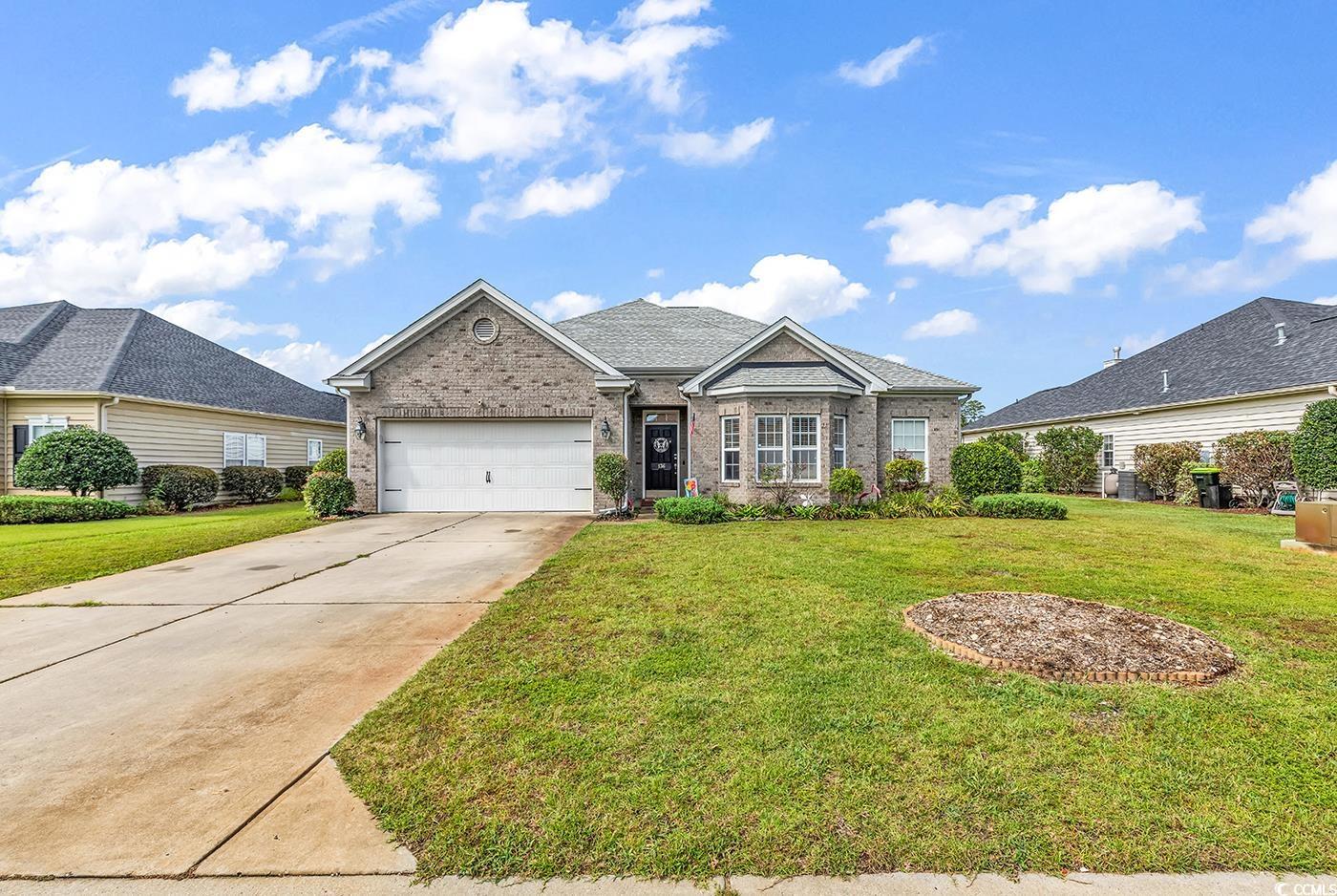 136 Glenmoor Dr. Conway, SC 29526