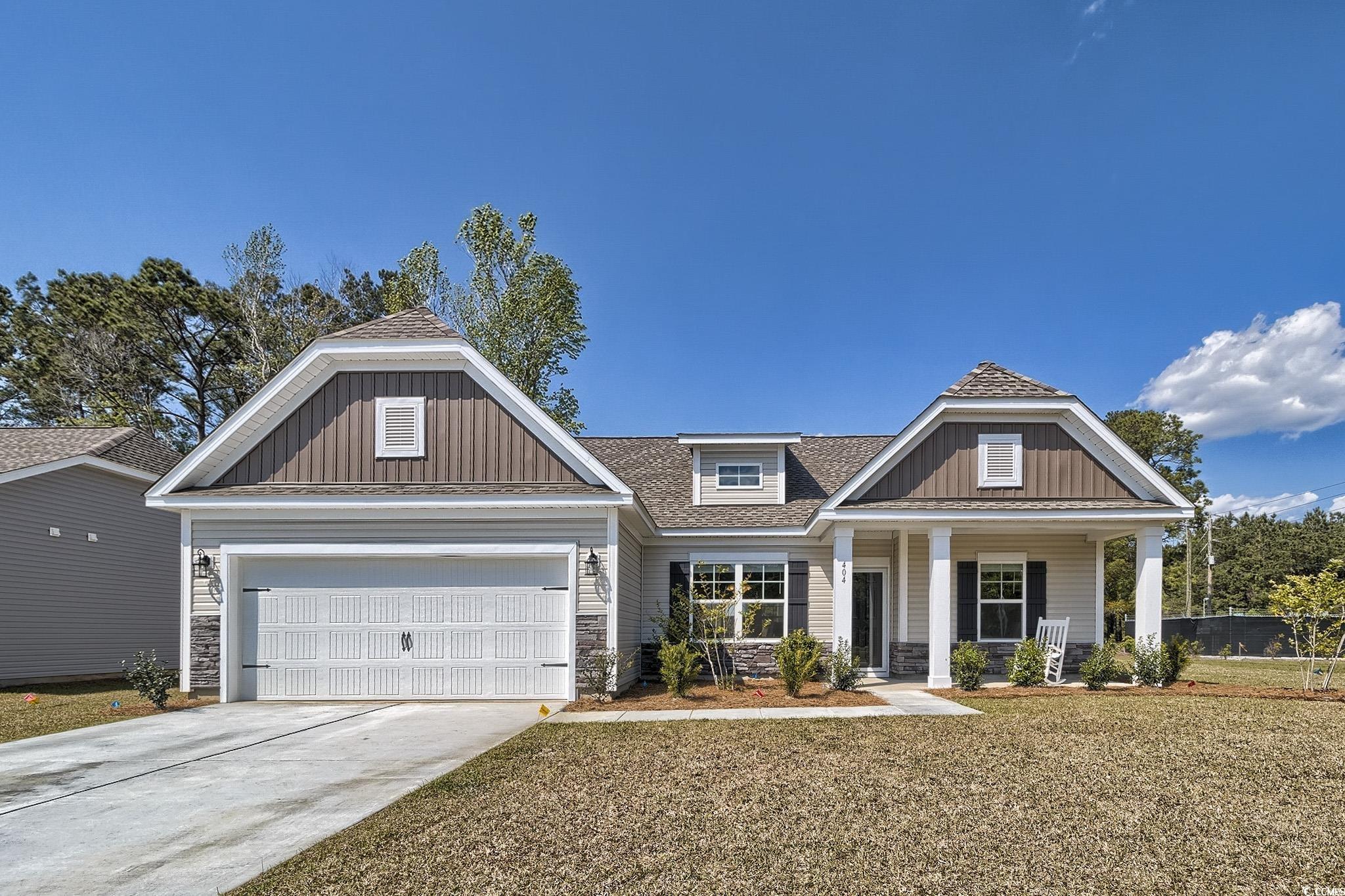 942 Oak Hollow St. Longs, SC 29568