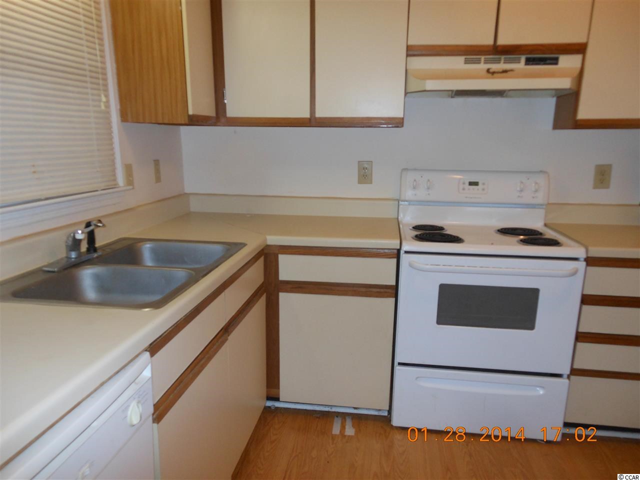 Photo 2 of Townhouse at 1025 Carolina Rd #U-2, Conway, SC 29526 | MLS# 1400001 |  | Sold on 2014-05-29