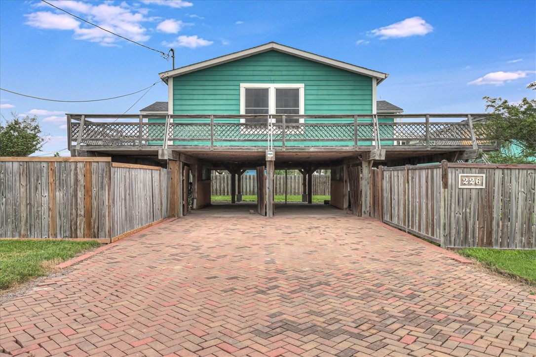 226 Clearview Drive, Corpus Christi, TX 