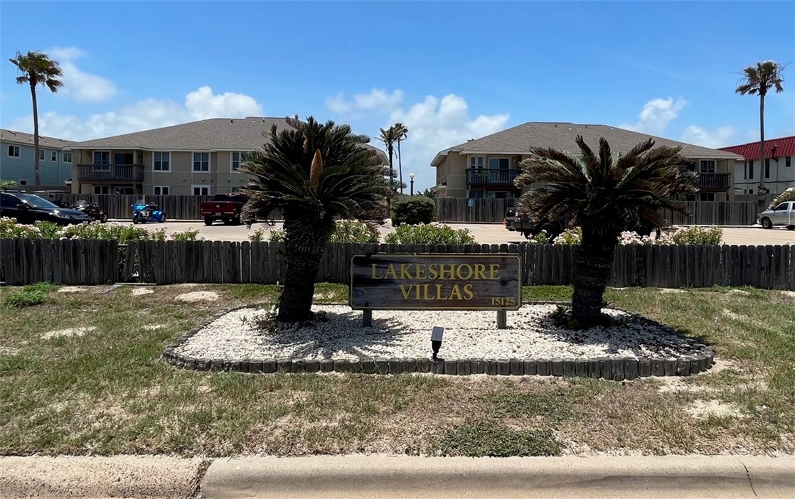 PADRE ISLAND** BEACH LIVING !  Steps away from the Gulf of Mexico with a view from you balcony.
Two bedroom, two bath, with washer dryer.  Fish from the common area deck, or just enjoy the
sunset !  A great place to getaway, or even better !  Stay !!!   You will not want to go OTB once you are here !