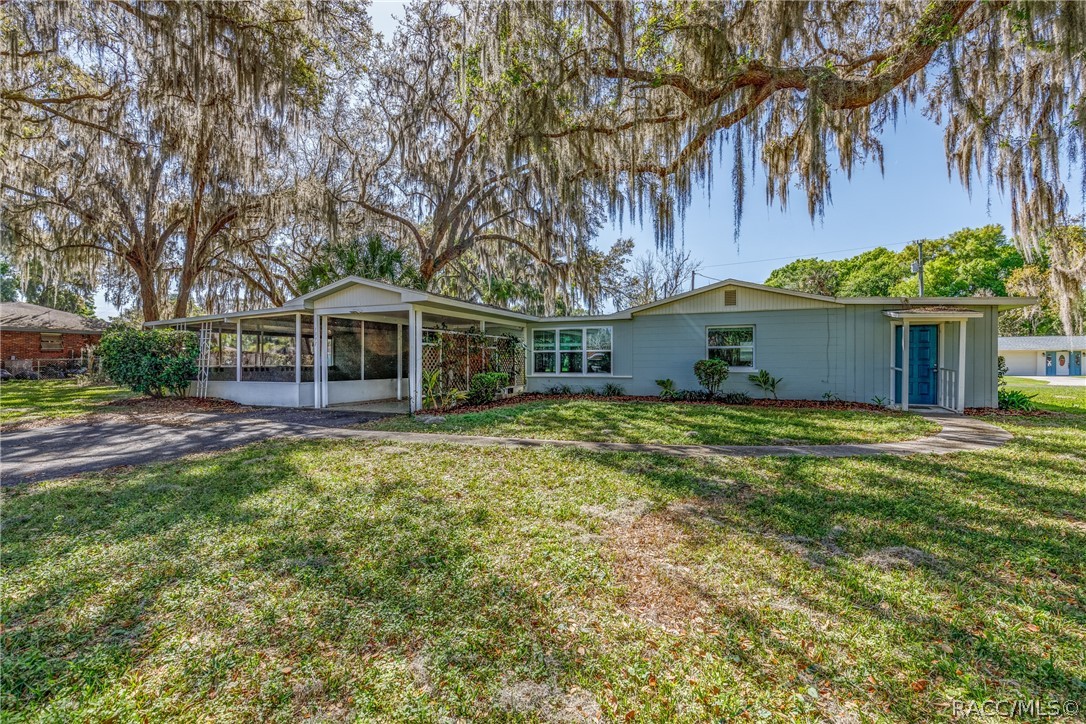 Details for 1991 Mooring Drive, Inverness, FL 34450