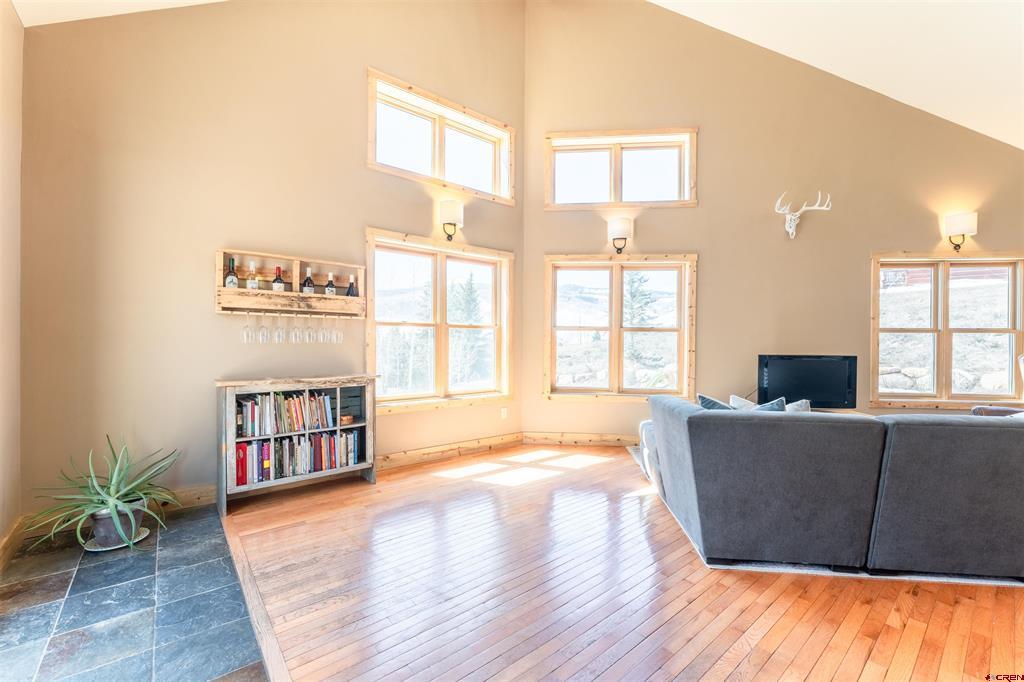 332 Blackstock Drive LIV Sotheby's International Realty Crested Butte