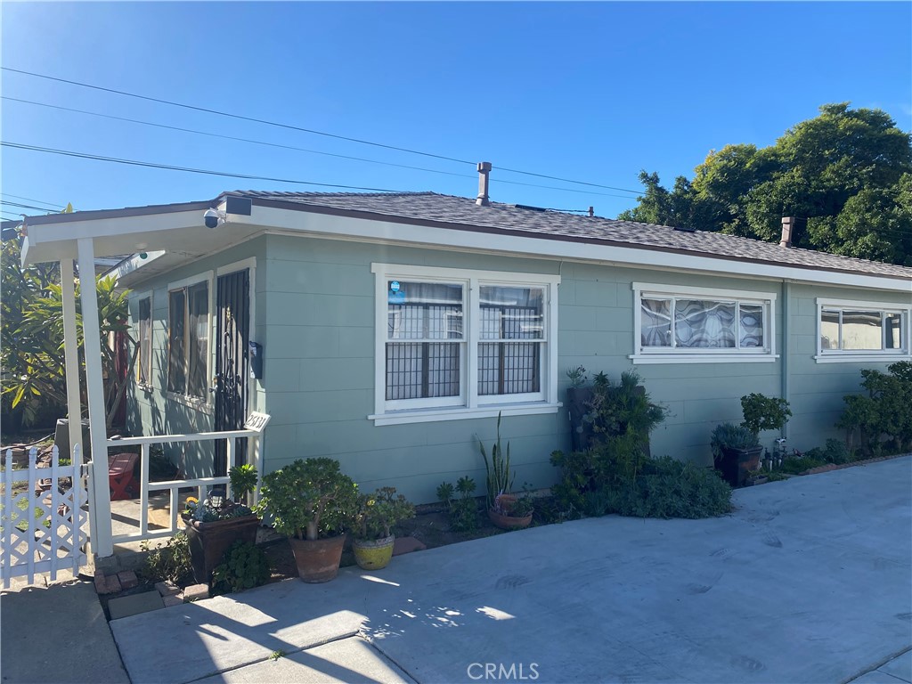 25127 Woodward Avenue, Lomita, California 90717, 5 Bedrooms Bedrooms, ,4 BathroomsBathrooms,Residential,For Sale,25127 Woodward Avenue,PW23120432