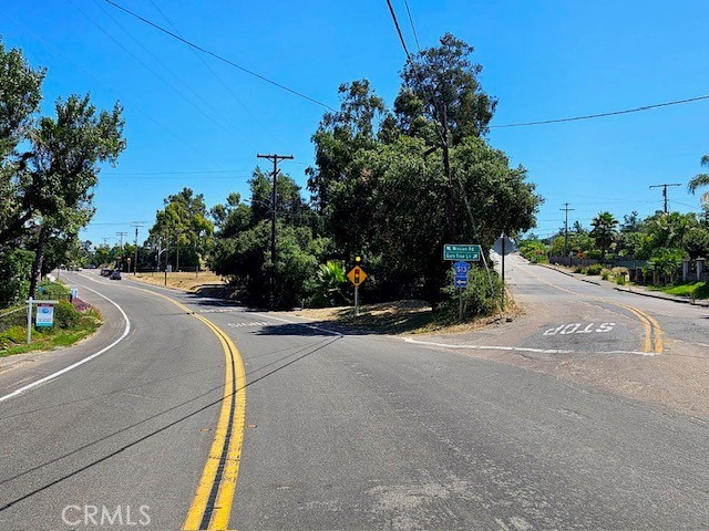 Mission Road, Fallbrook, California image 4