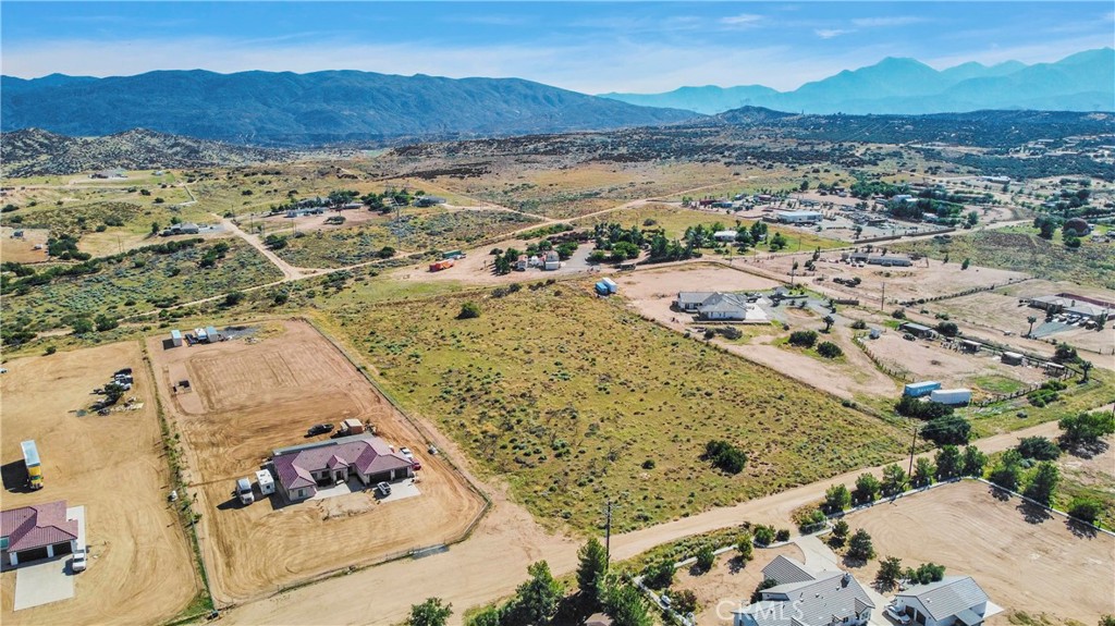 0 Meadowlark Avenue, Oak Hills, San Bernardino, California, 92344, ,Land,For Sale,0 Meadowlark Avenue,CV23168988